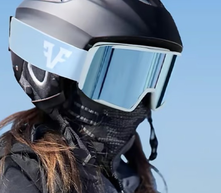 Snowboard/Ski Helmet - Black - UniSex