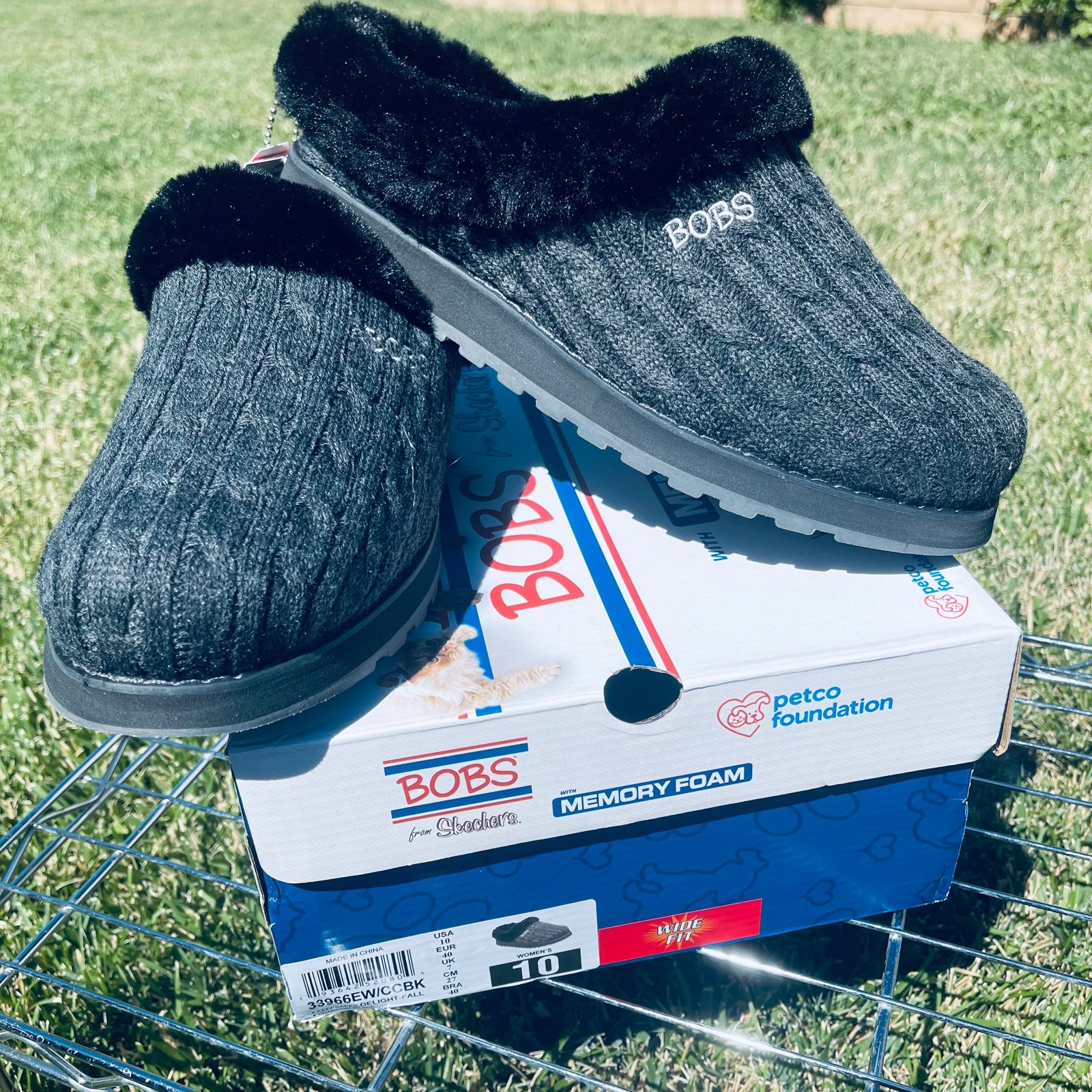 New BOBS Memory Foam Grey Slippers Sz 10