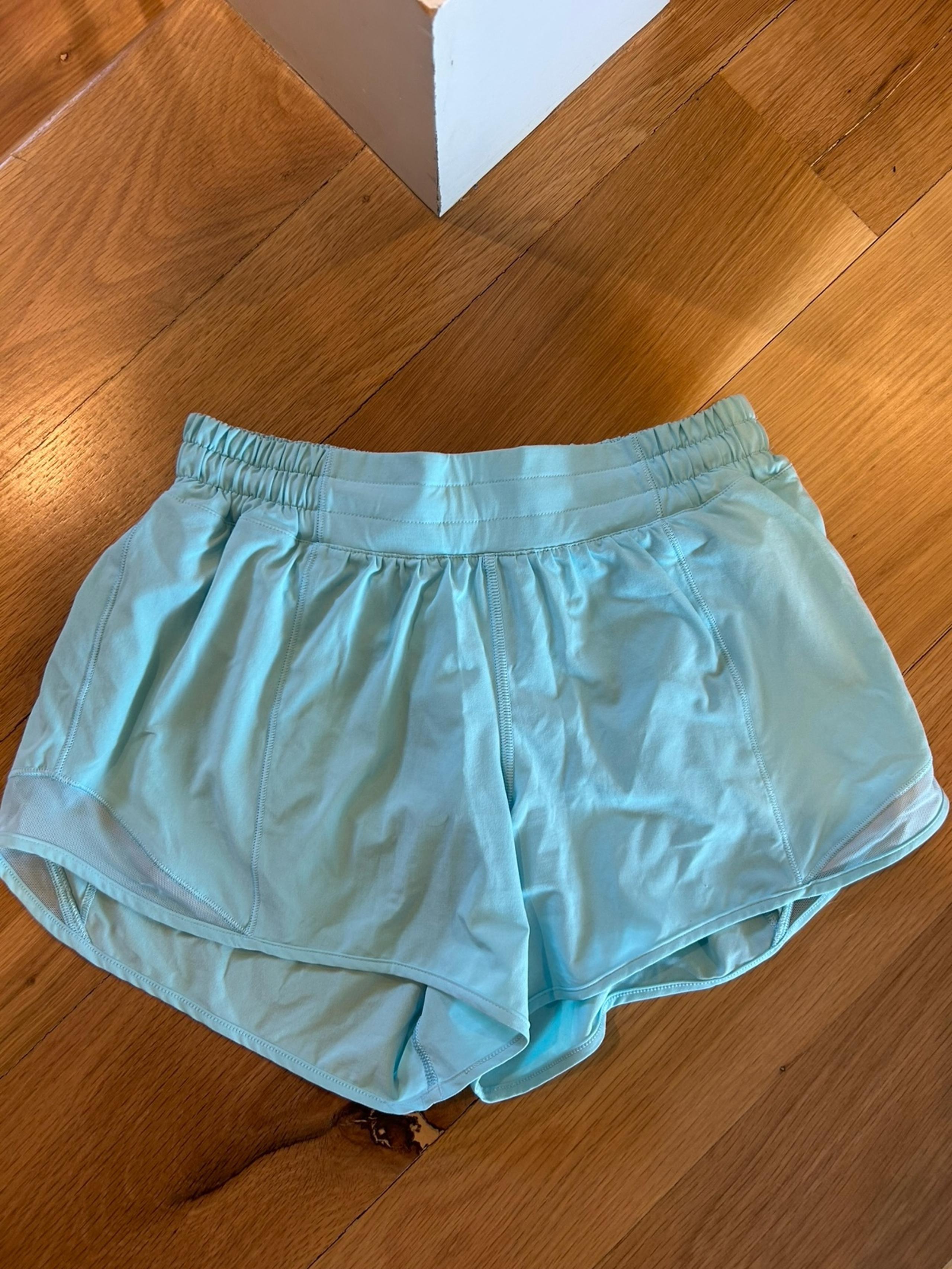 Lululemon Hotty Hot Light Blue Shorts 6 Tall