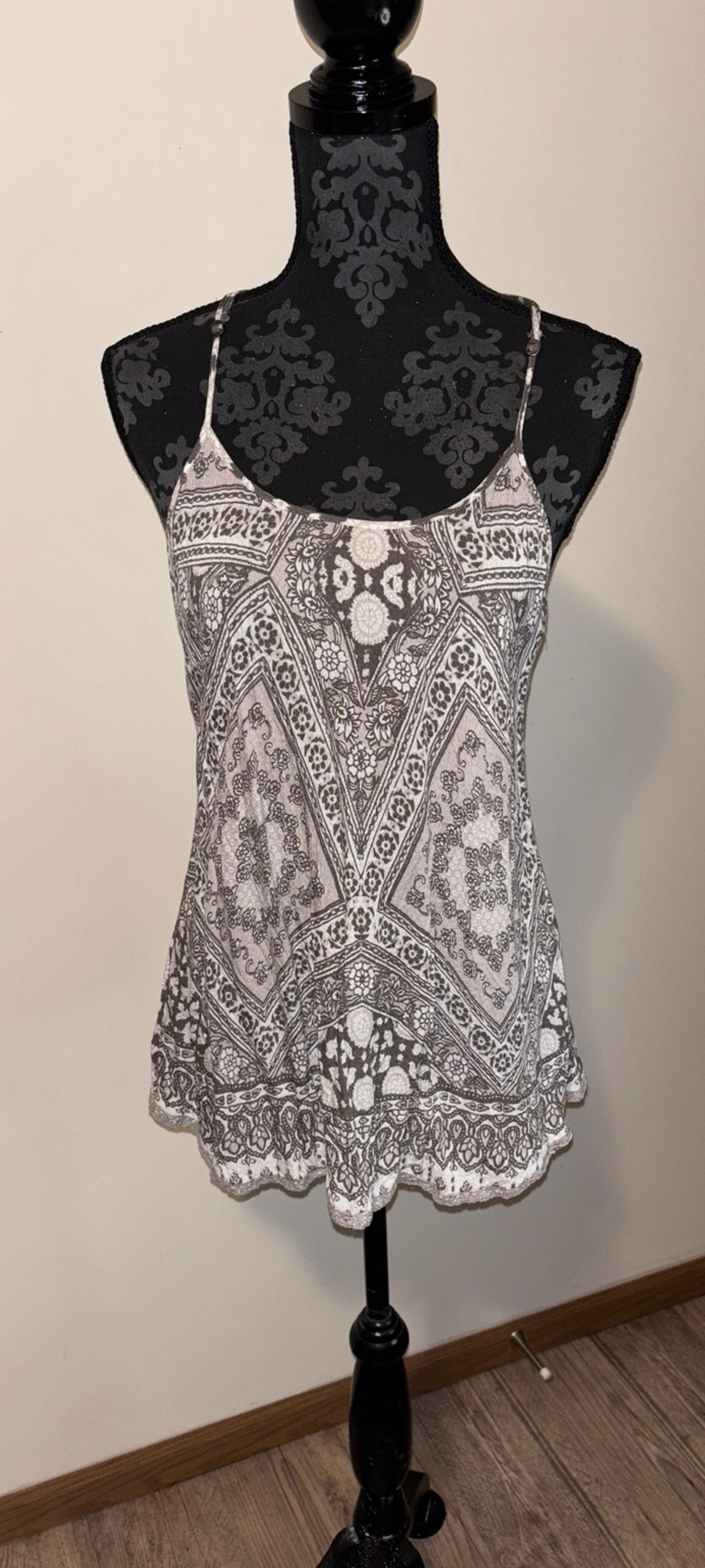 LORIMER SPAGHETTI STRAPS TOP