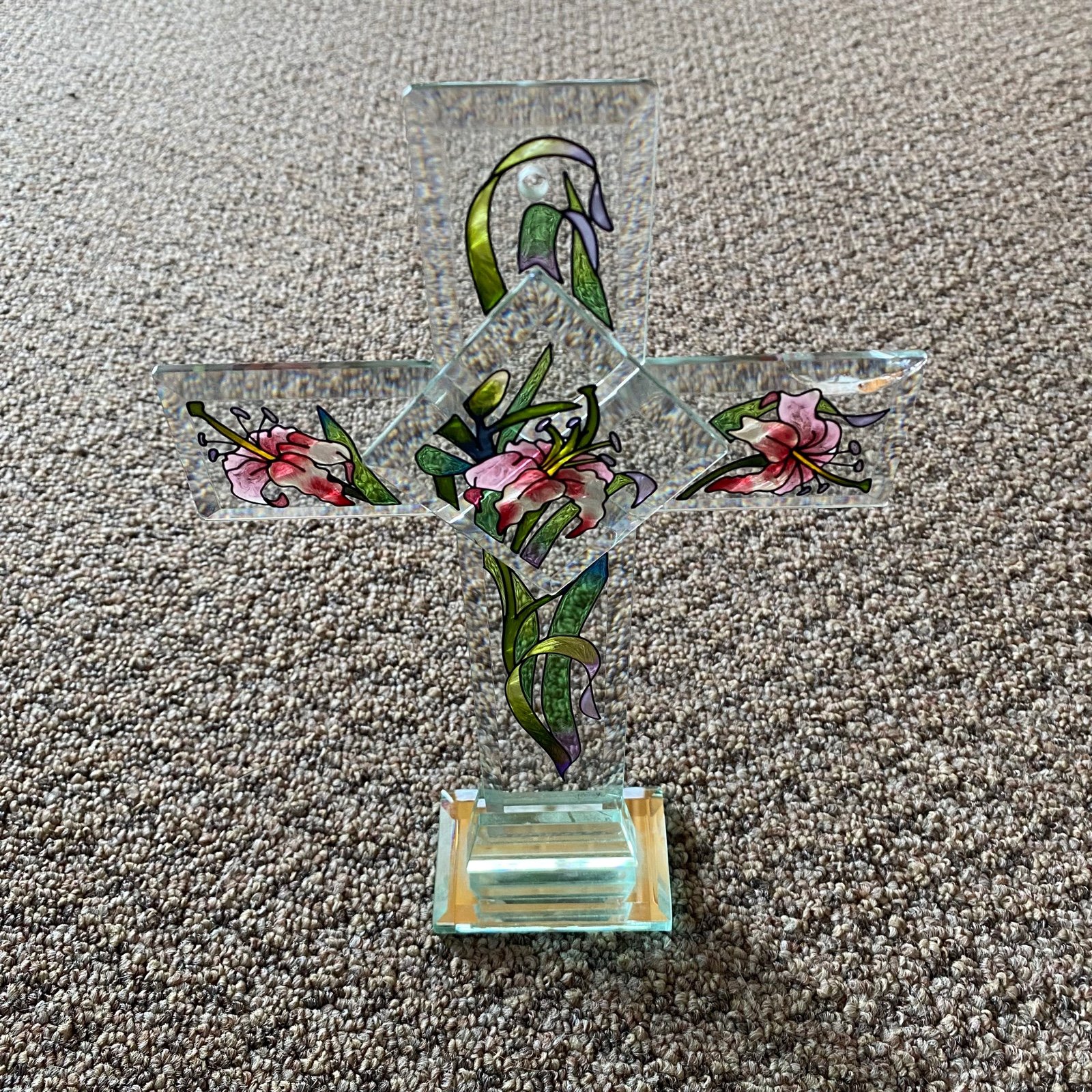 ‼️Cross Floral Stained Glass with Stand‼️