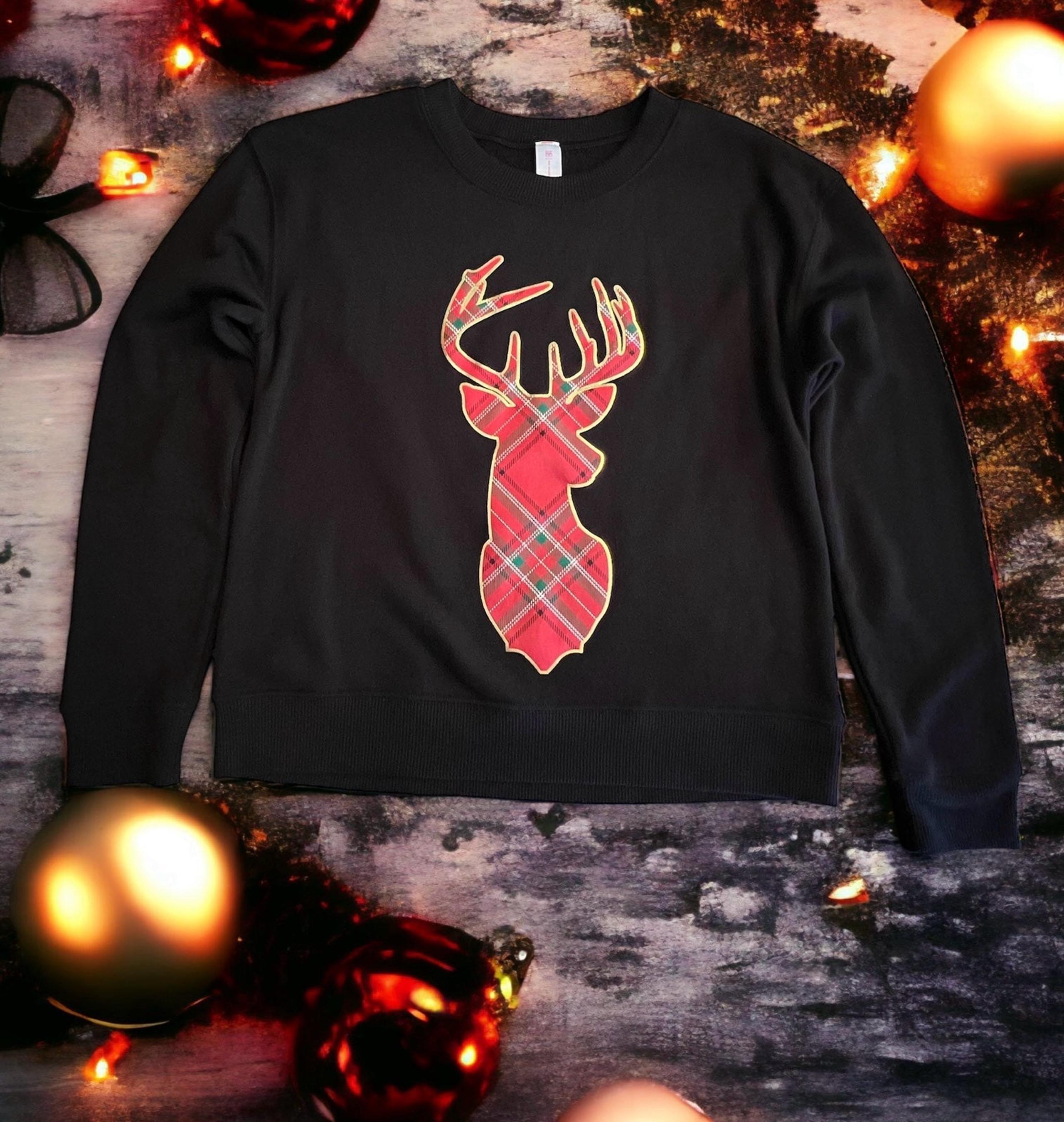 Women’s Christmas Sweatshirt, Black, Reindeer In Plaid, Size Small