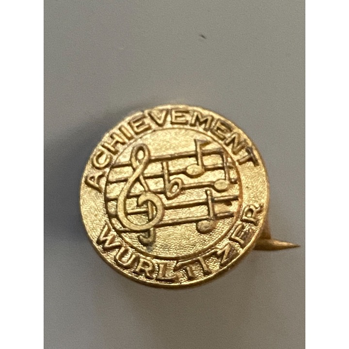 Vintage ACHIEVEMENT WURLITZER Jukebox gold pin Rare!