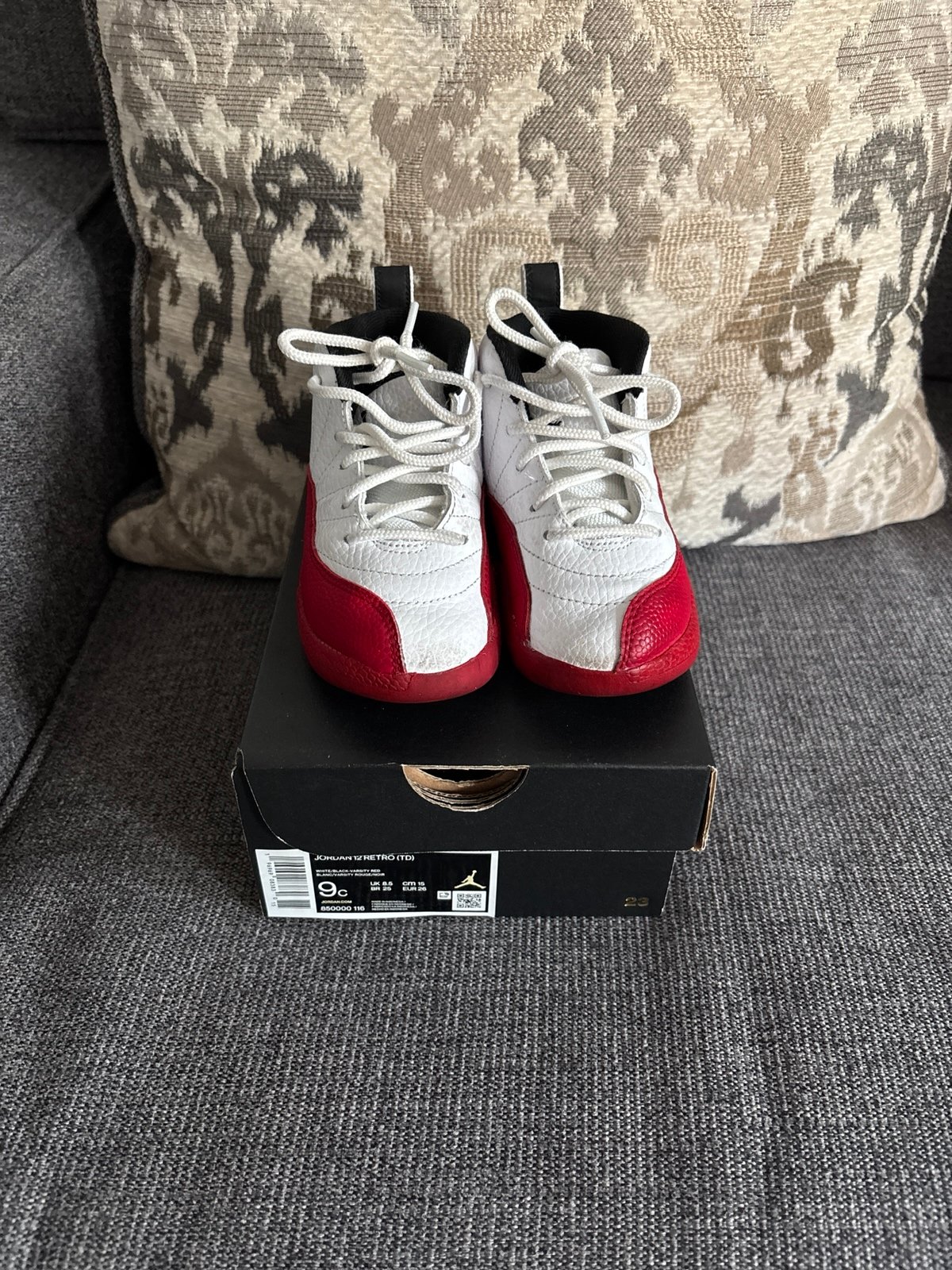 Jordan 12 Retro
