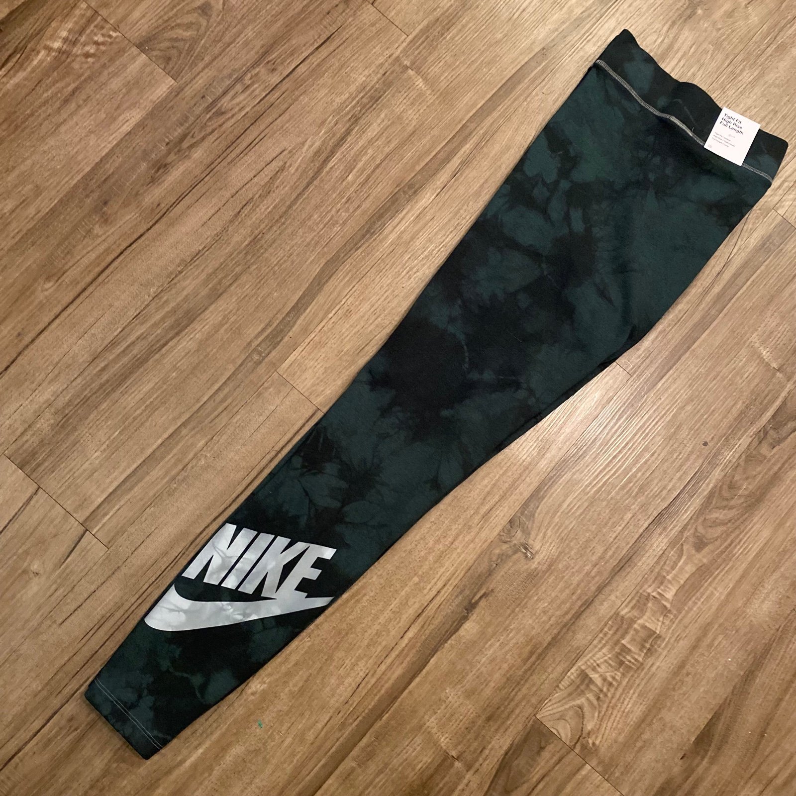 • NEW • CUSTOM NIKE TIE DYE WMNS LEGGINGS