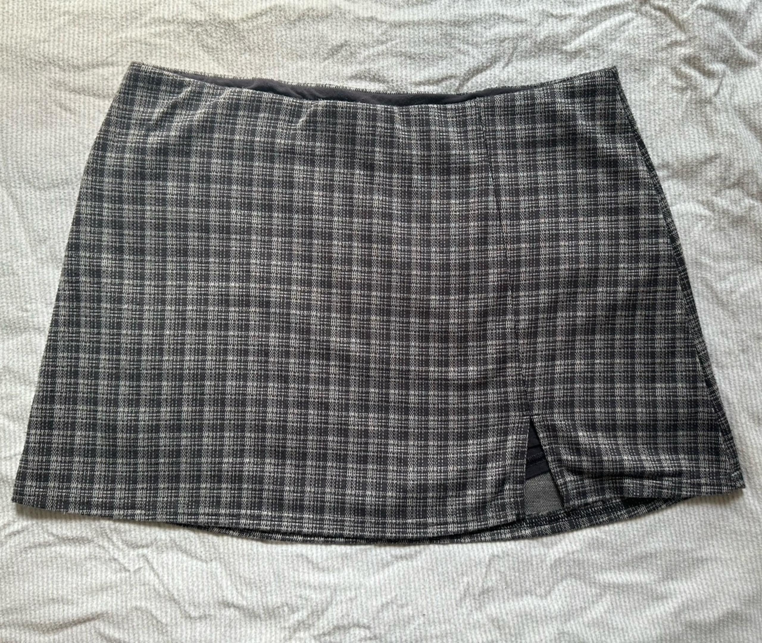 American Eagle Knit It Skort