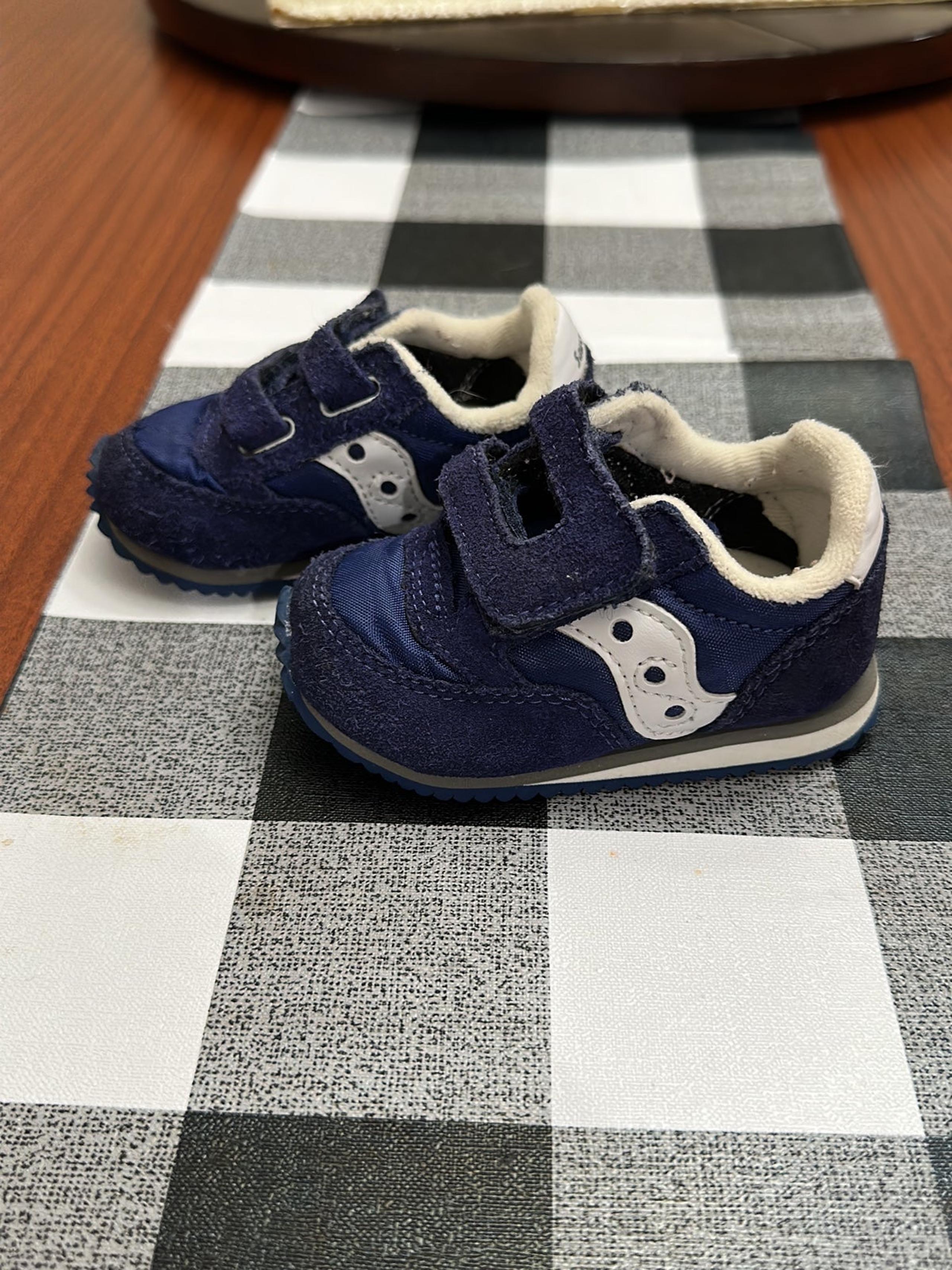 Saucony Jazz baby size 3