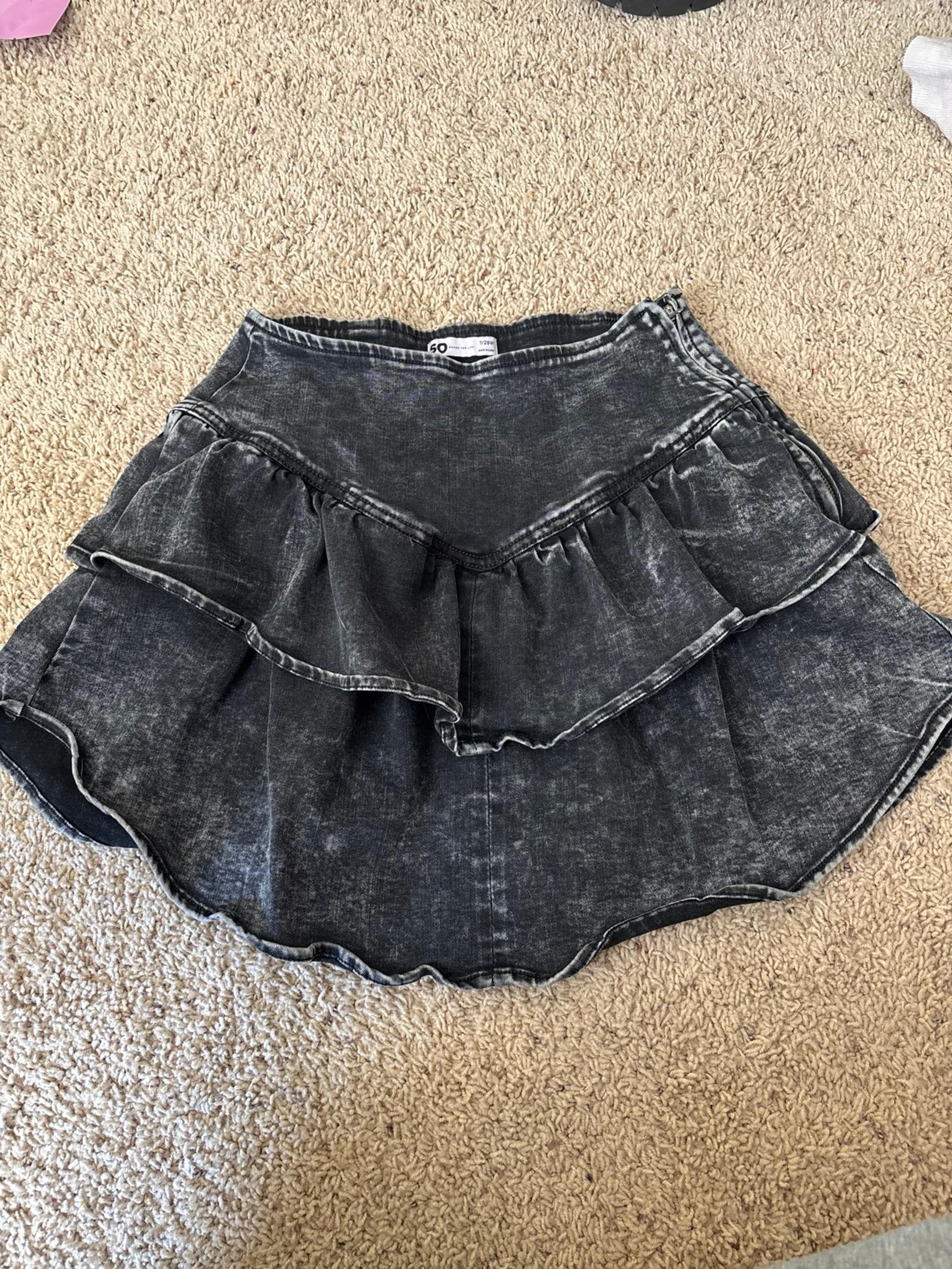 Black skirt