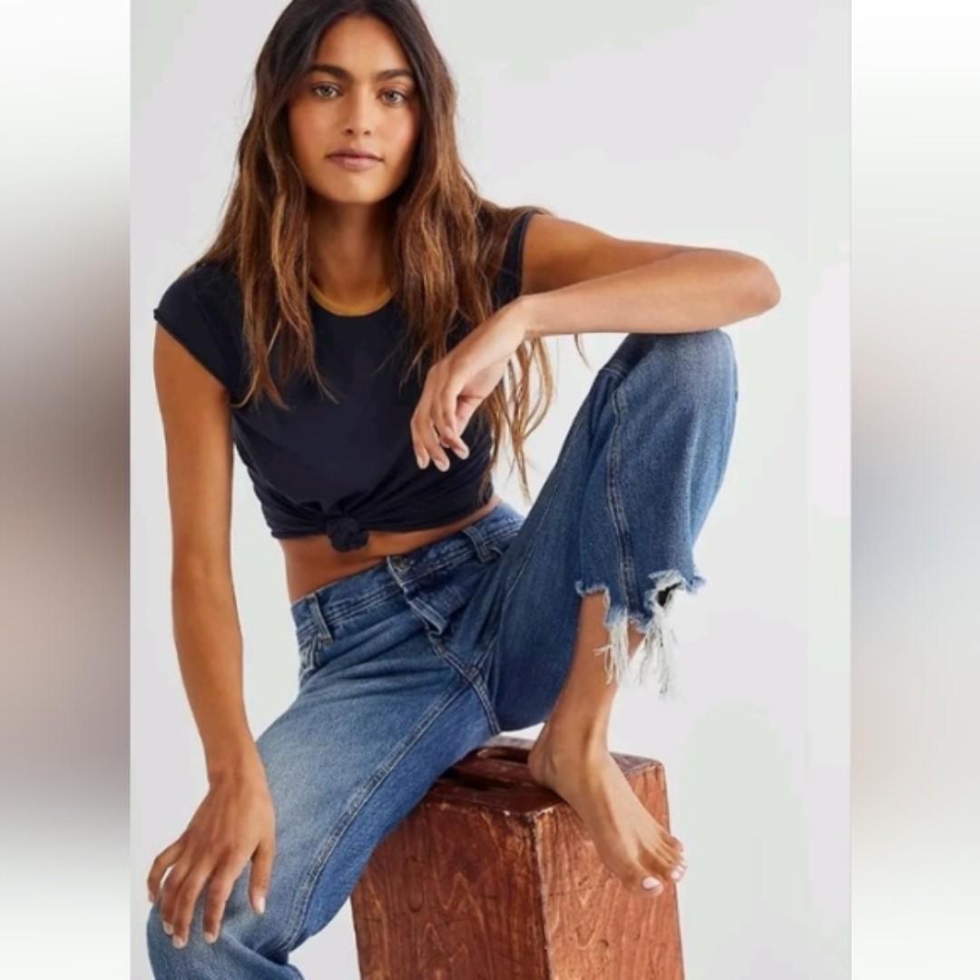 Free People We the Free Maggie Ripped Ankle Straight Leg Jeans sz 27