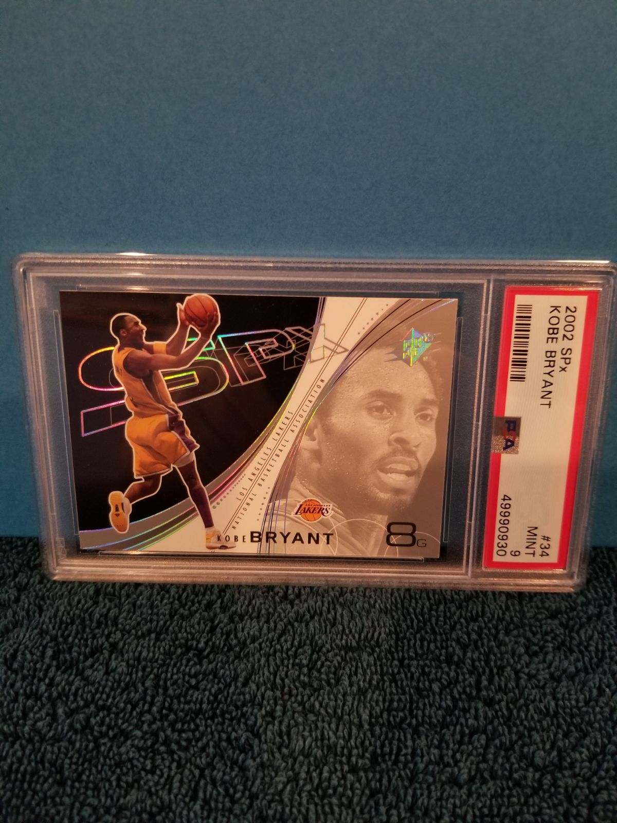 Kobe Bryant nba hof 02 spx psa 9 refract