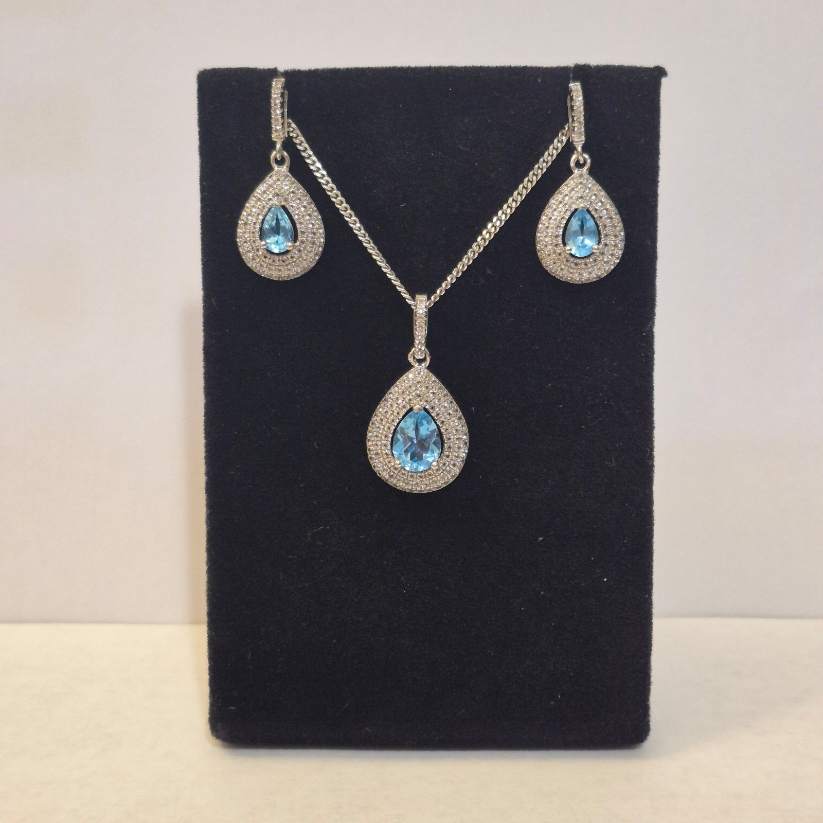 Bellissima 925 Sterling Silver Blue & White Topaz Teardrop Necklace Earring Set