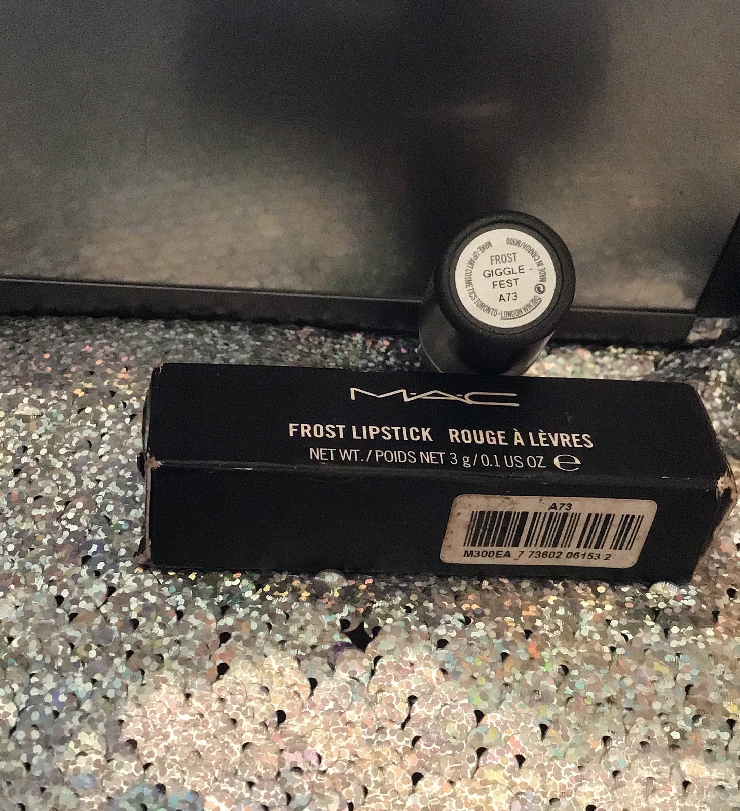 MAC LIPSTICK