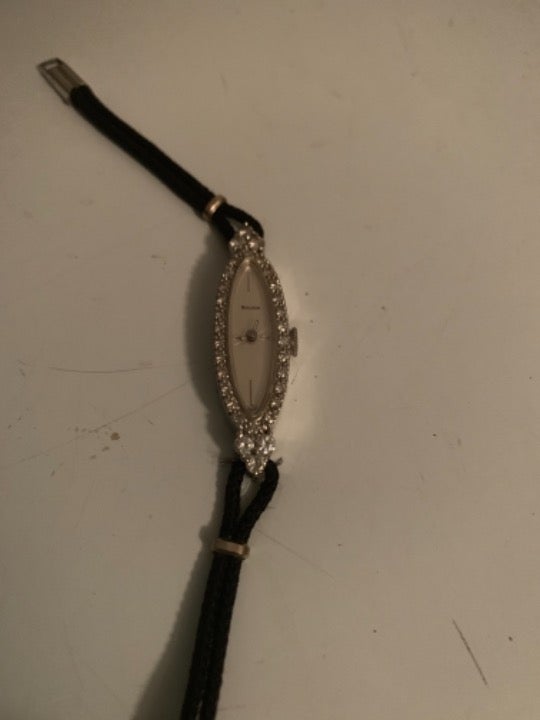 Bulova watch 32 diamonds 14k gold