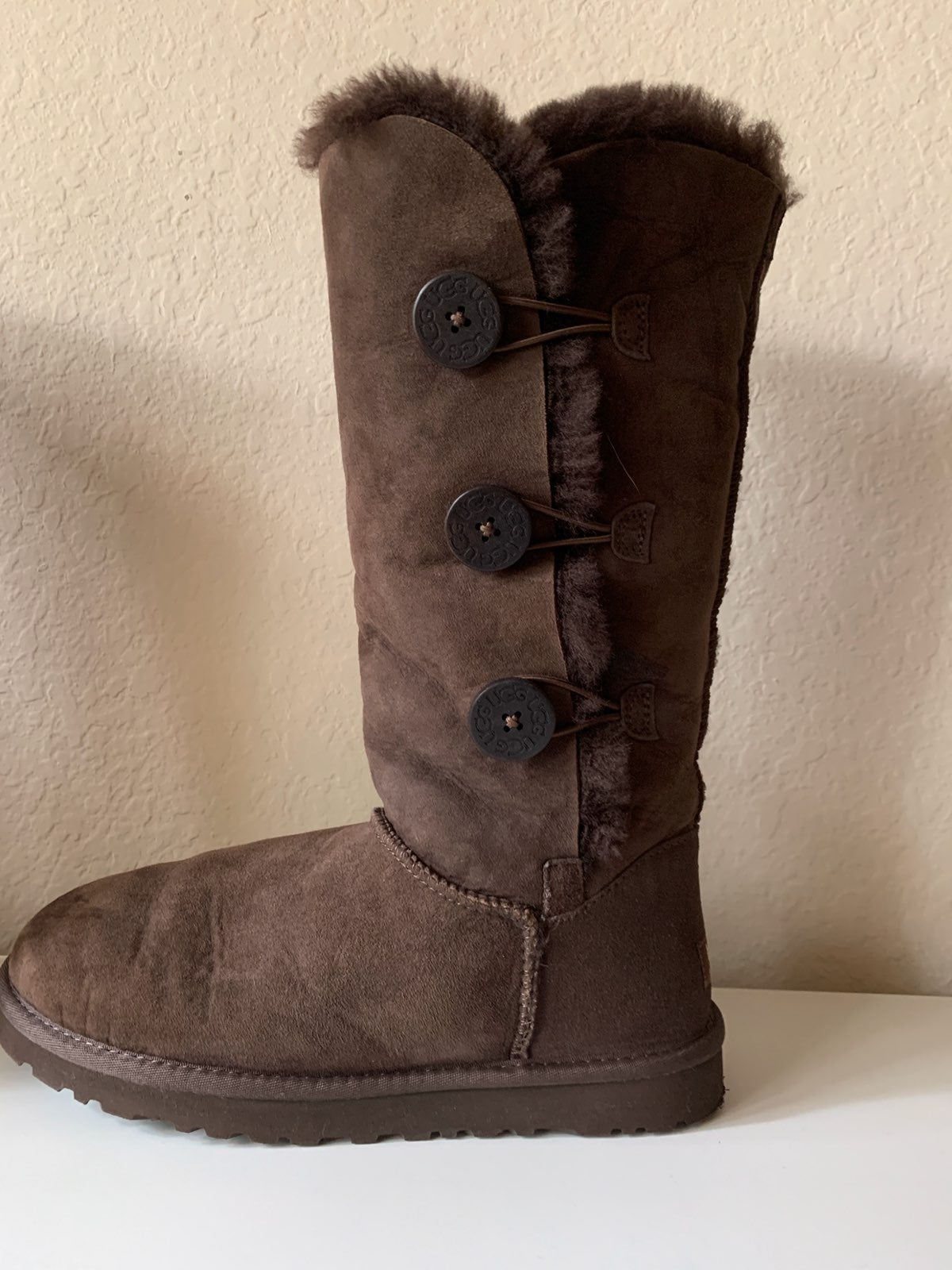 UGG boots size 9 W