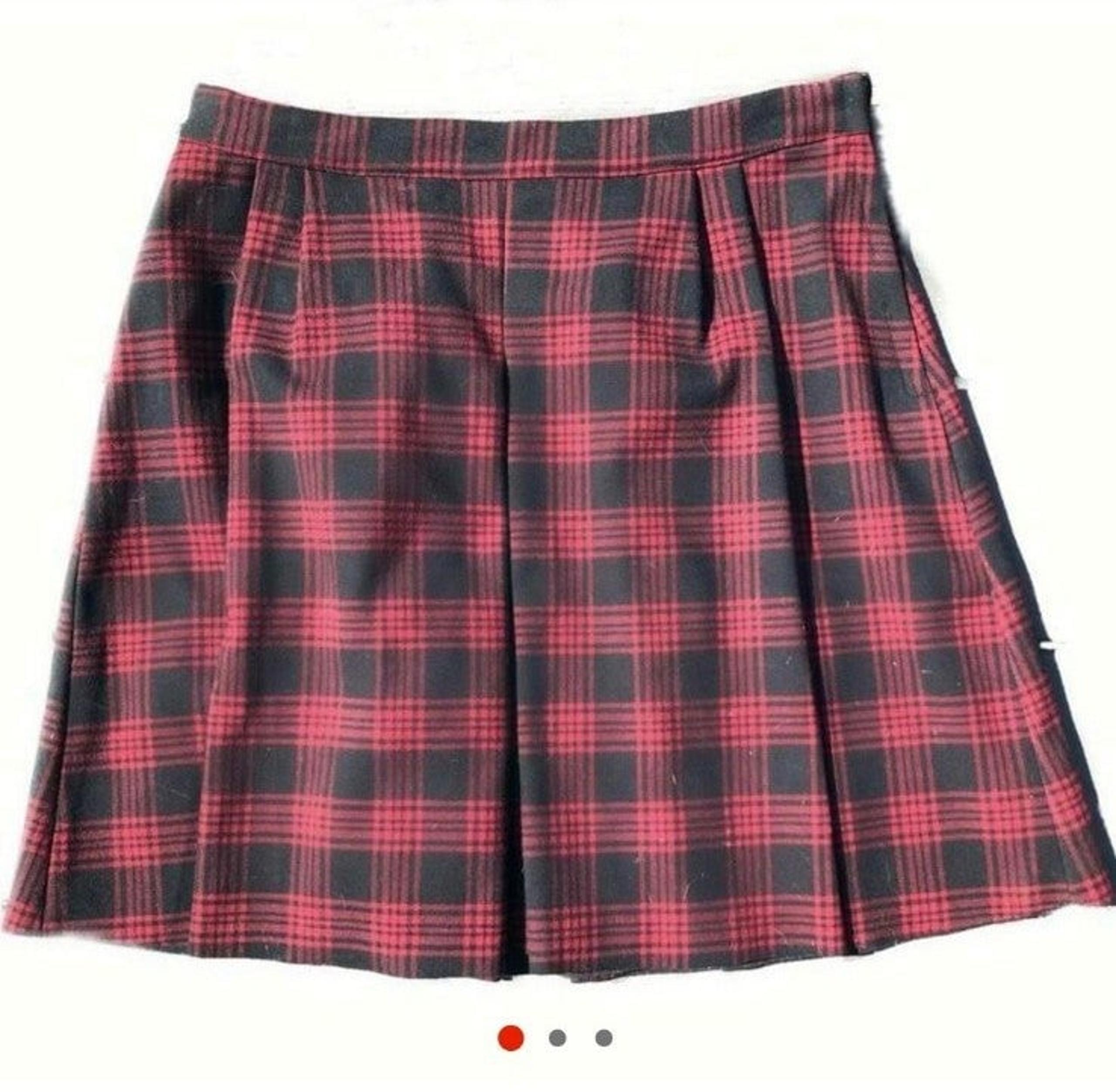 H&M Pleated Plaid Skirt Size US 8