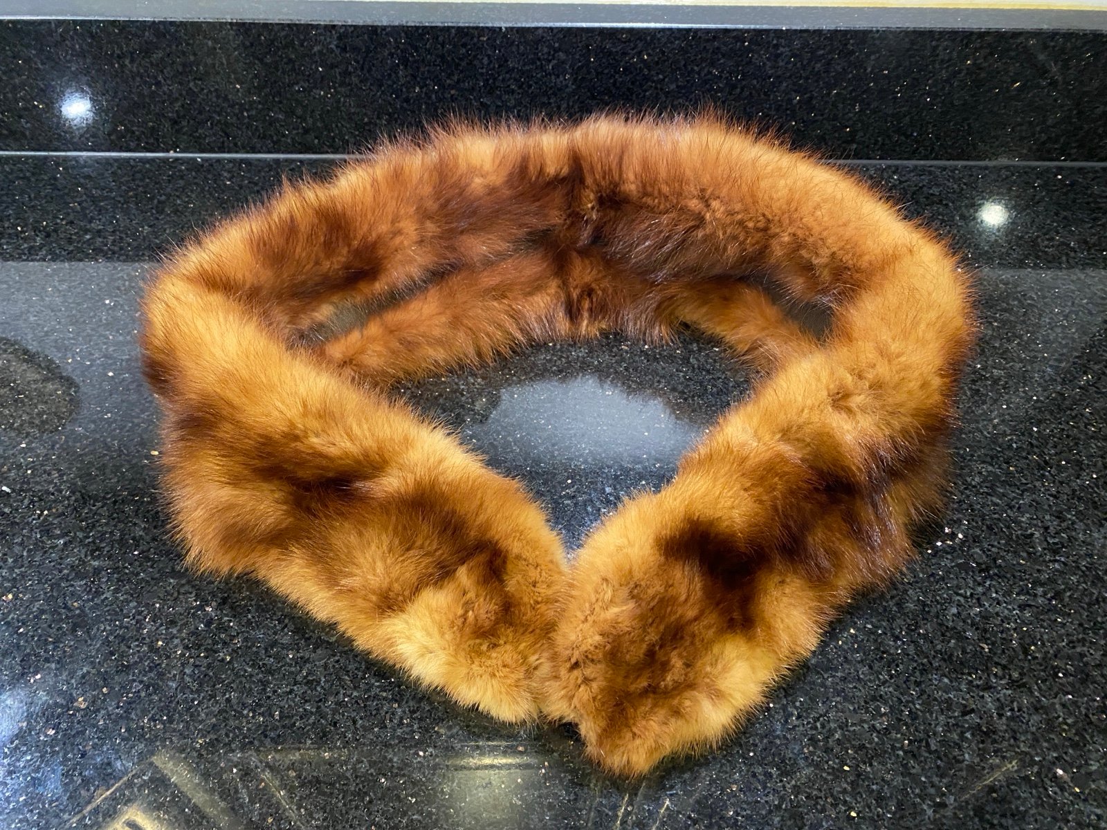 Vintage Collar Mink Fur 38” Clips on in Front