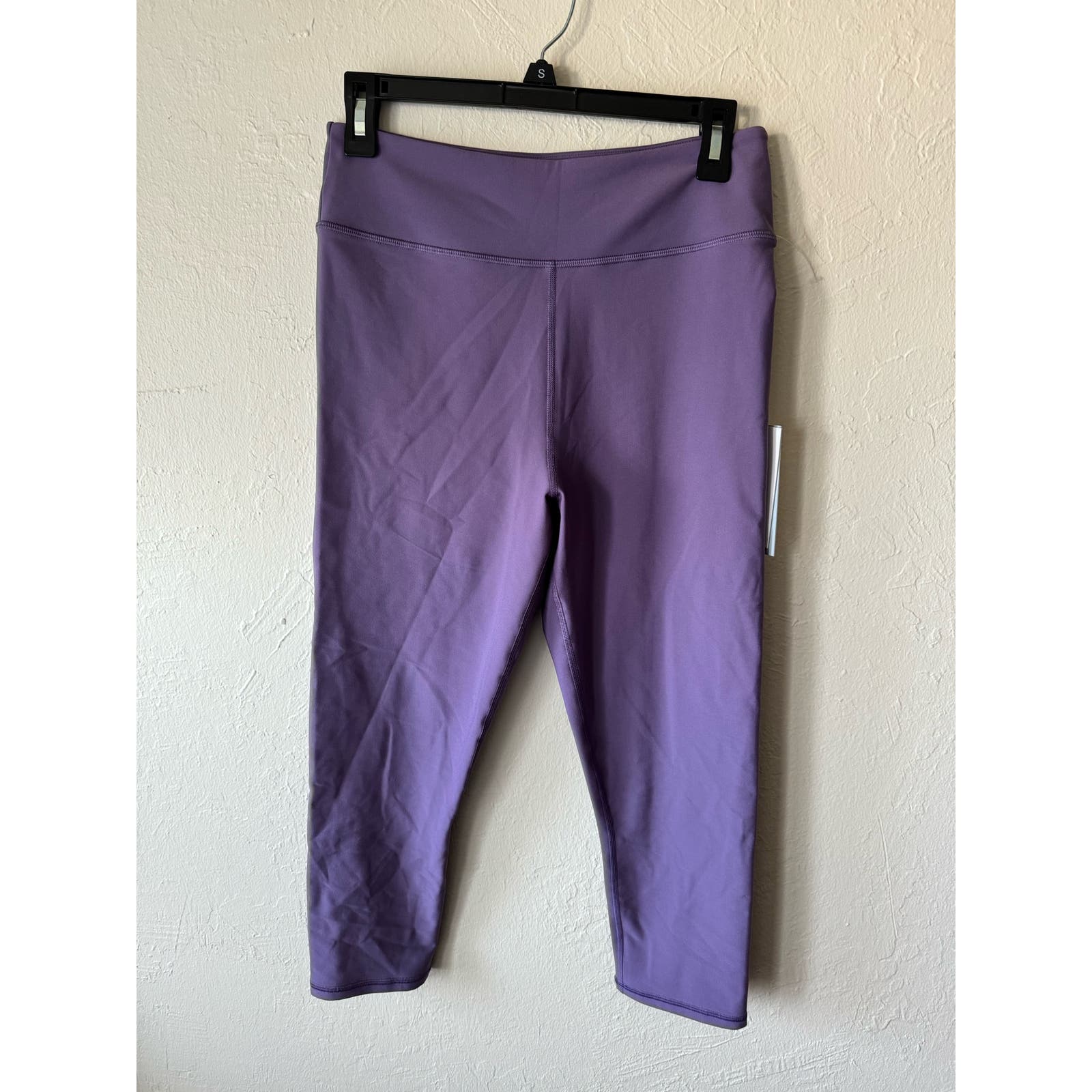 NWT Johnny Was Endurance Cropped Leggings in Lavender, Size L