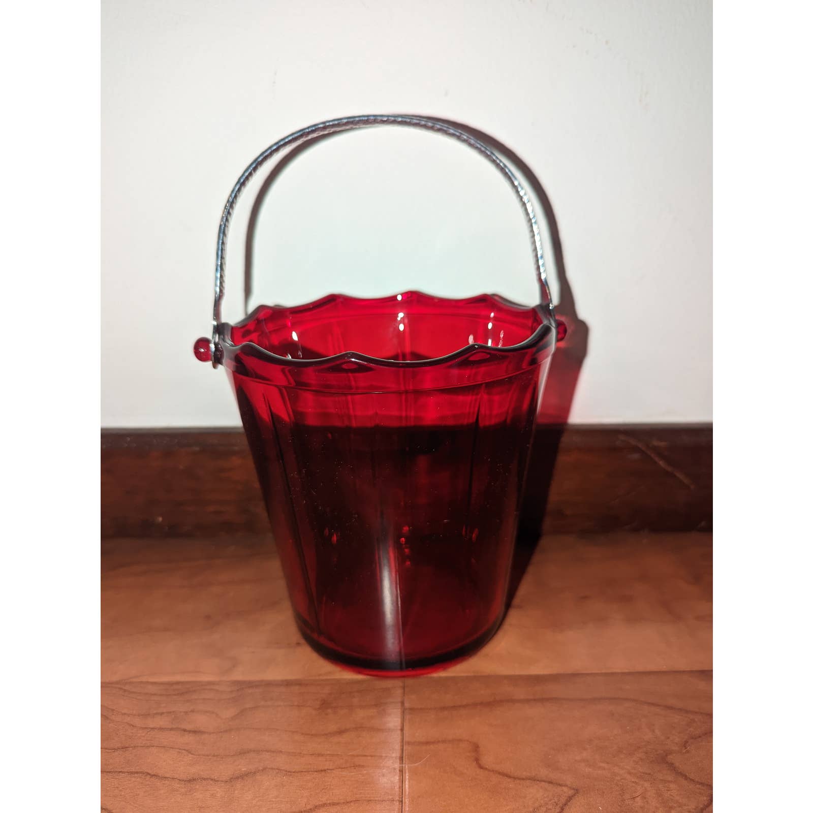 Red Glass Scalloped Edge Ice Bucket Hammered Metal Handle Holiday Deco