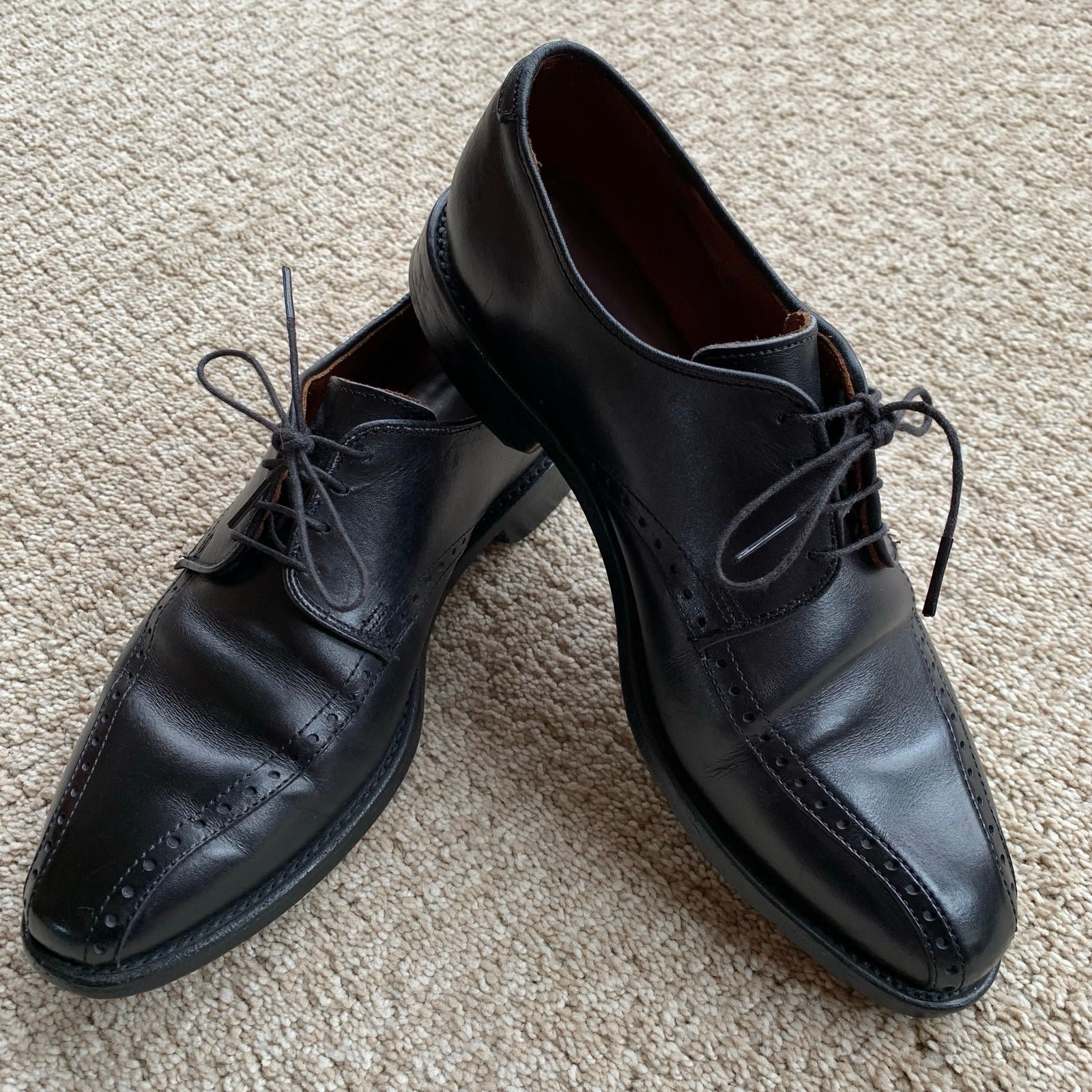 Allen Edmonds style 5778 Black Lace Up Men’s Dress Shoes 9D