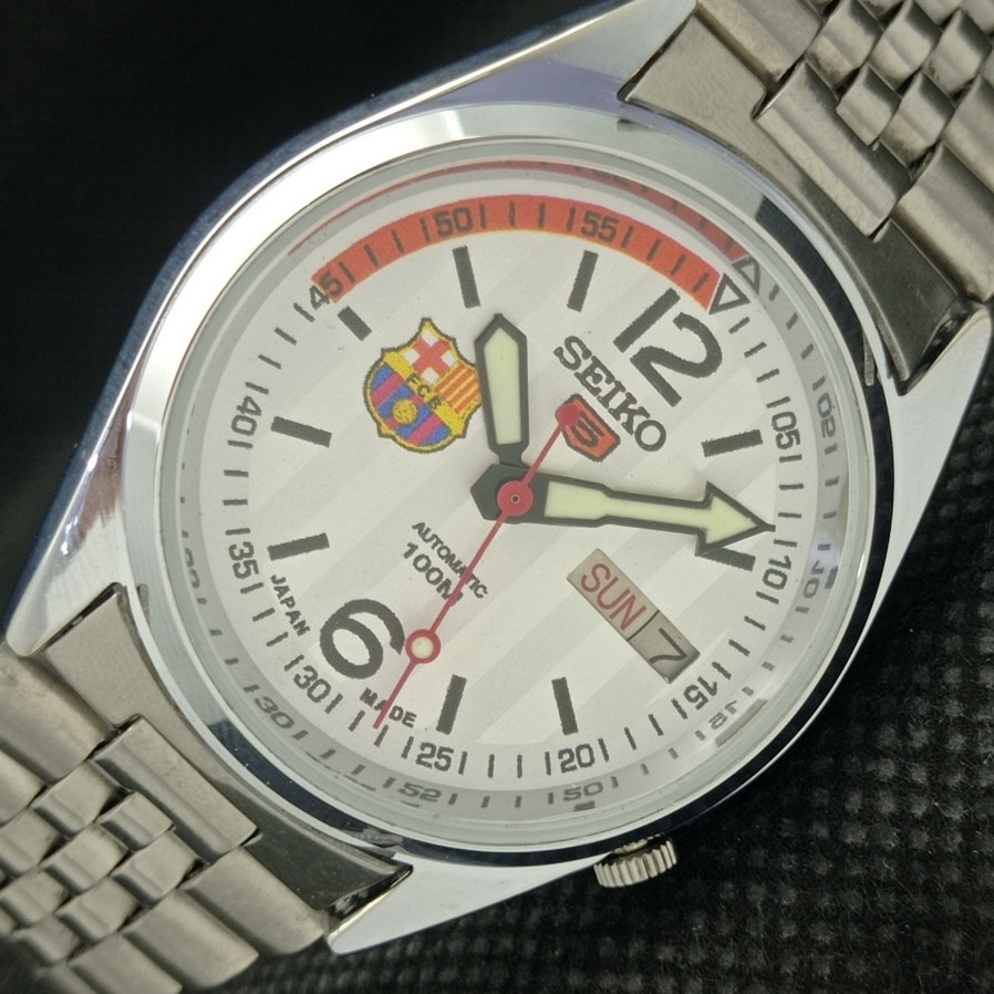 Vintage 1980 Seiko FCB Automatic Mens Silver Watch W/daydate & FCB accents