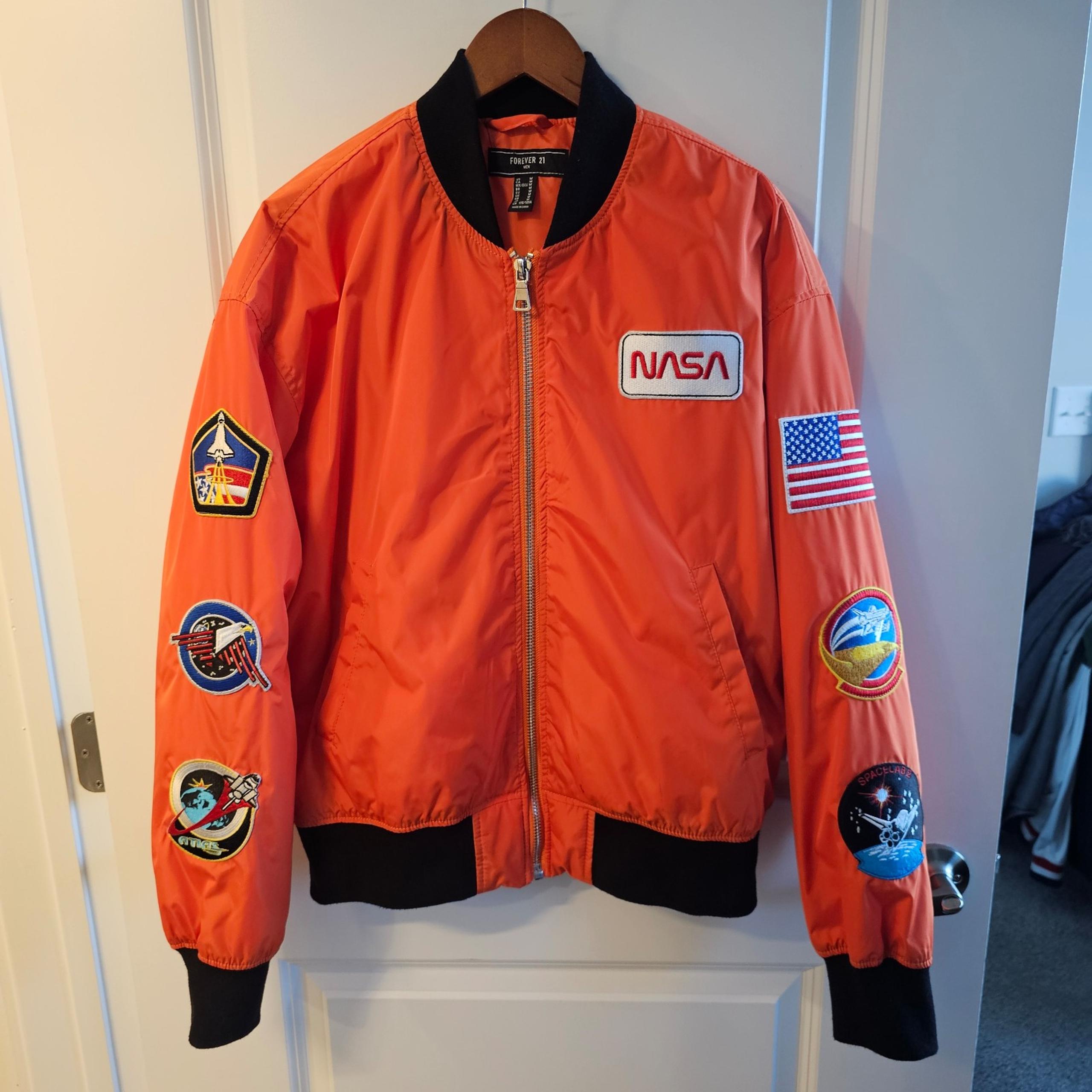 Forever 21 Jacket Mens Medium Orange Nasa Jacket Flight Bomber Patches Outdoor