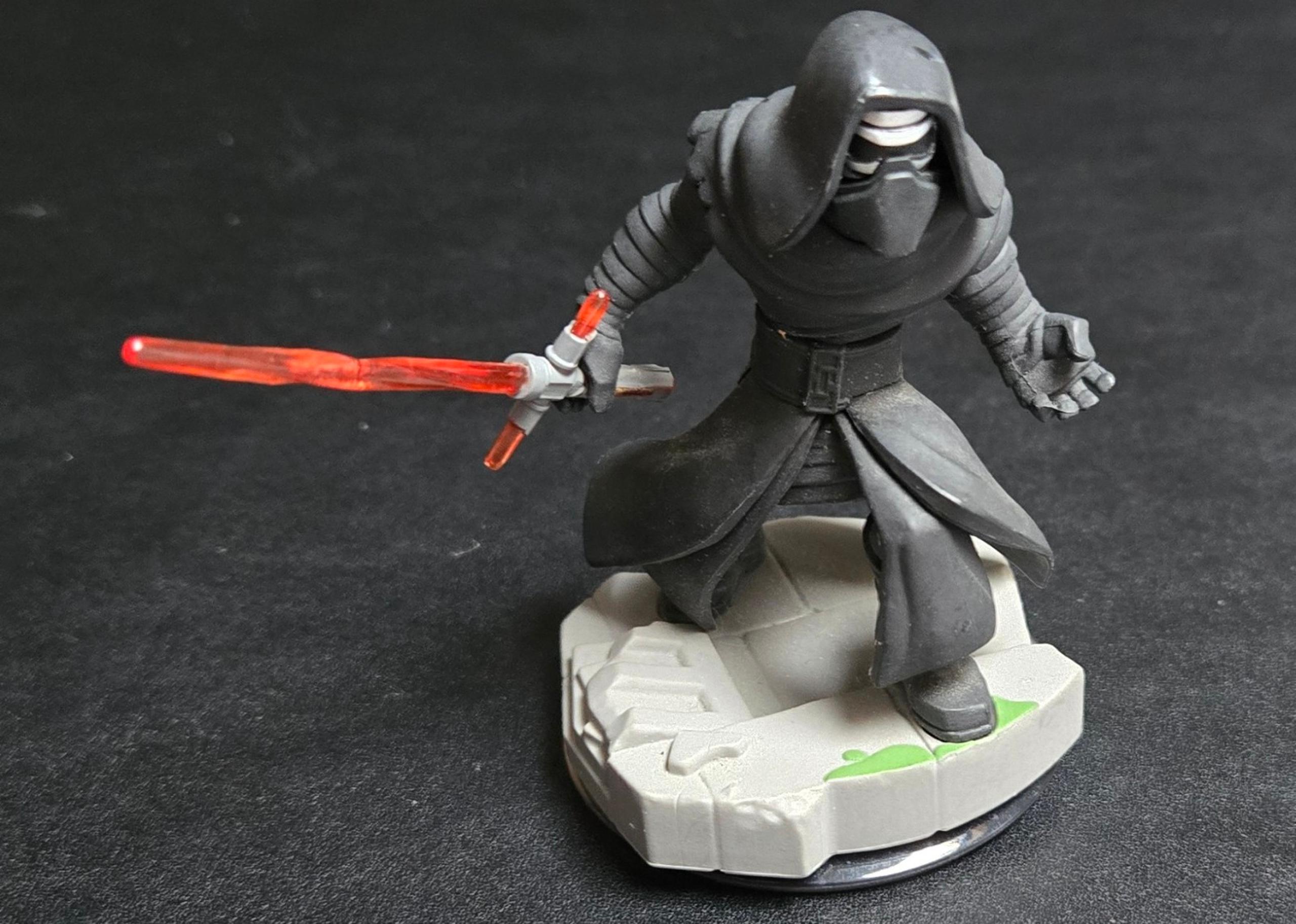 Disney Infinity Star Wars Kylo Ren Figure Game