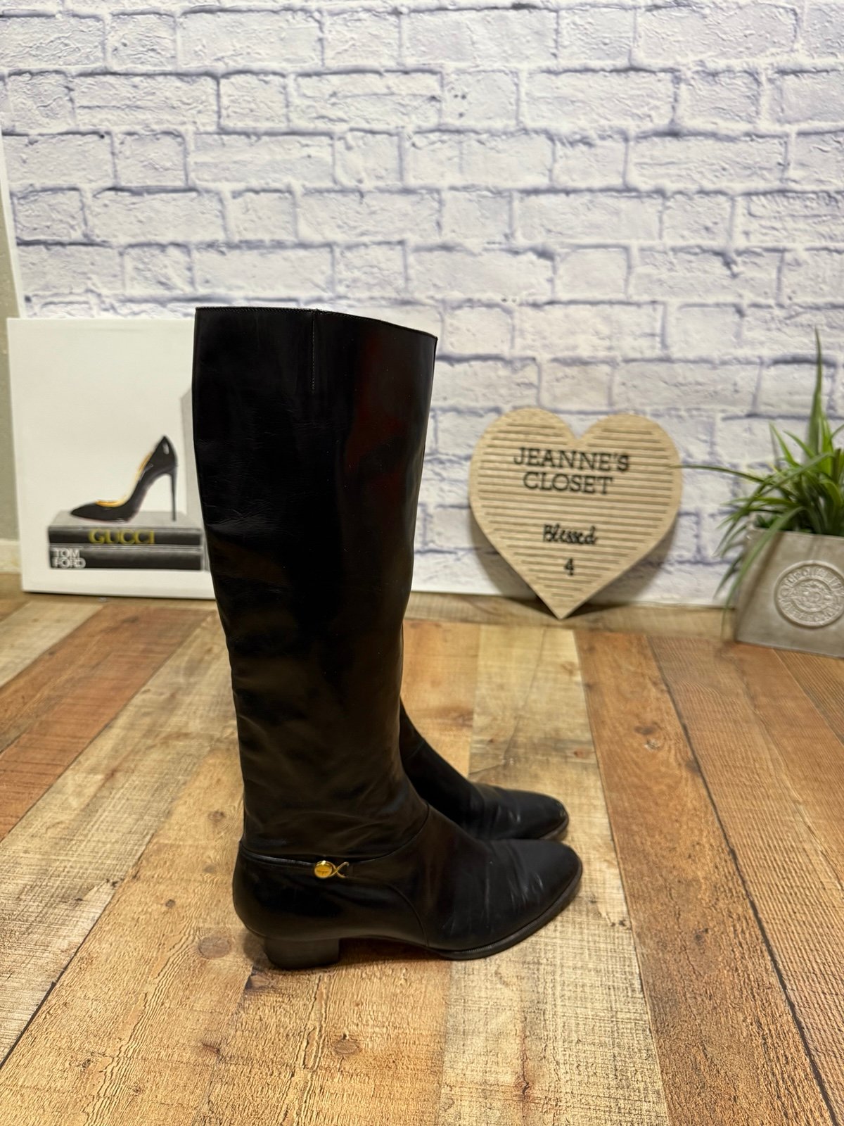 vintage 70s SALVATORE FERRAGAMO black tall leather riding boots 9.5 AA Excellen