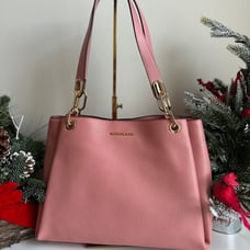 NWT Trisha Large Pebbled Leather Triple Gusset Shoulder Bag Primrose Light Pink