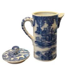 Pitcher Japan Fujimoto Yoshimichi 1919-1992 Hand-Crafted Porcelain Glazed
