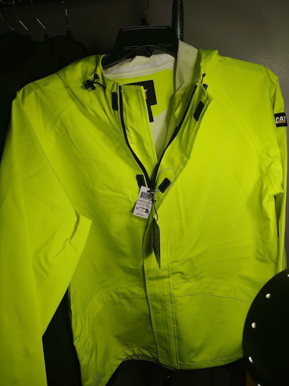 CAT Brand essential rain jacket size Large New with tags
