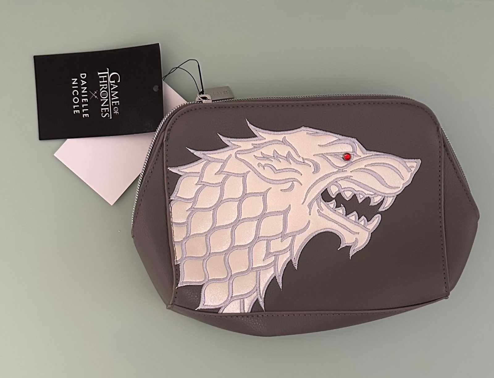 Game of Thrones Danielle Nicole Make Up Bag NWT