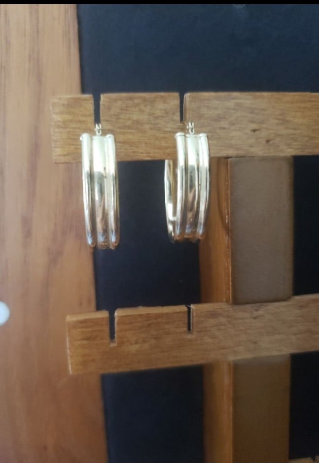 14k solid gold hoop earrings
