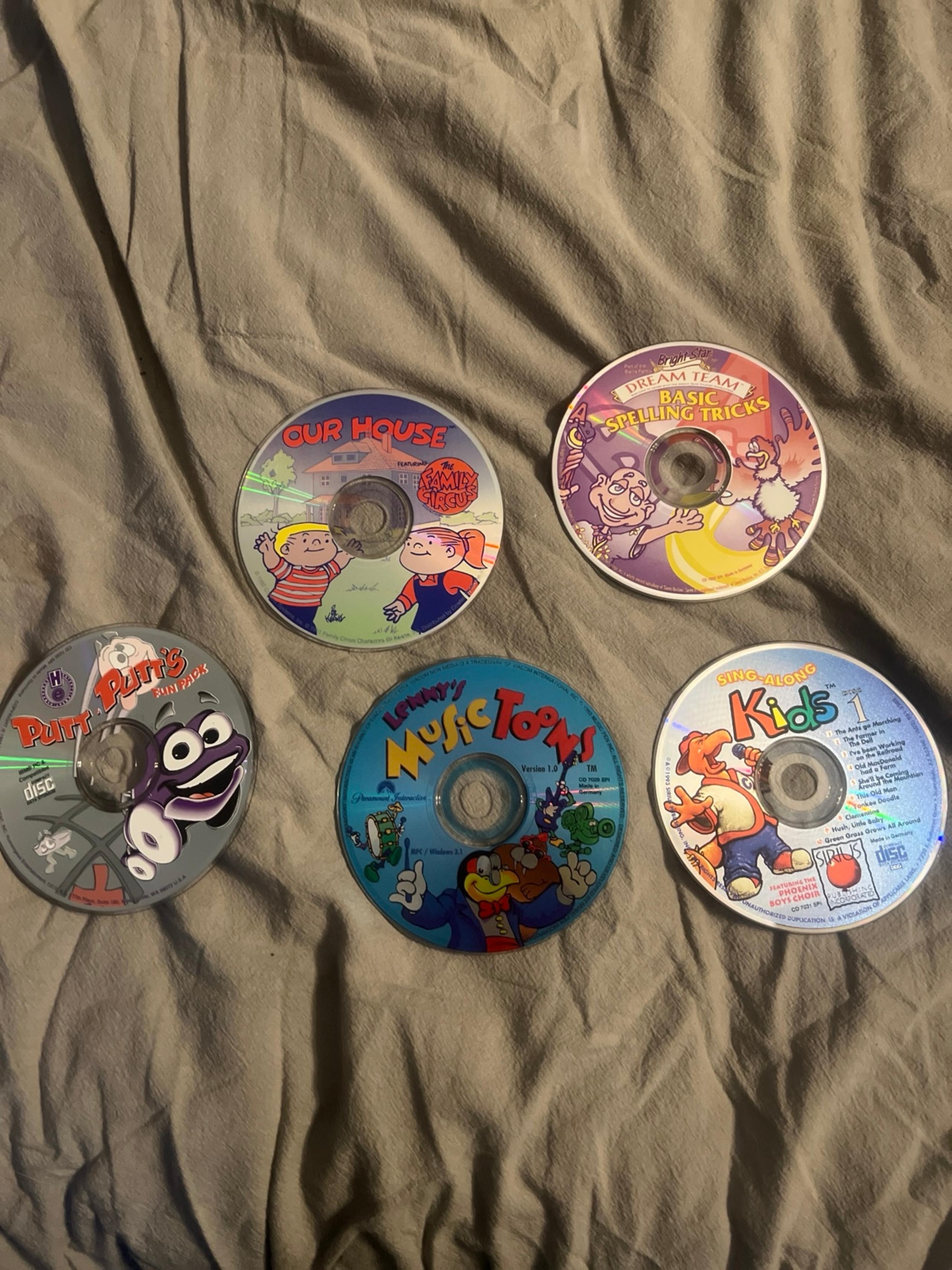PC Game Disc Lot Vintage Putt Putt’s Lenny’s Music Toons Our House