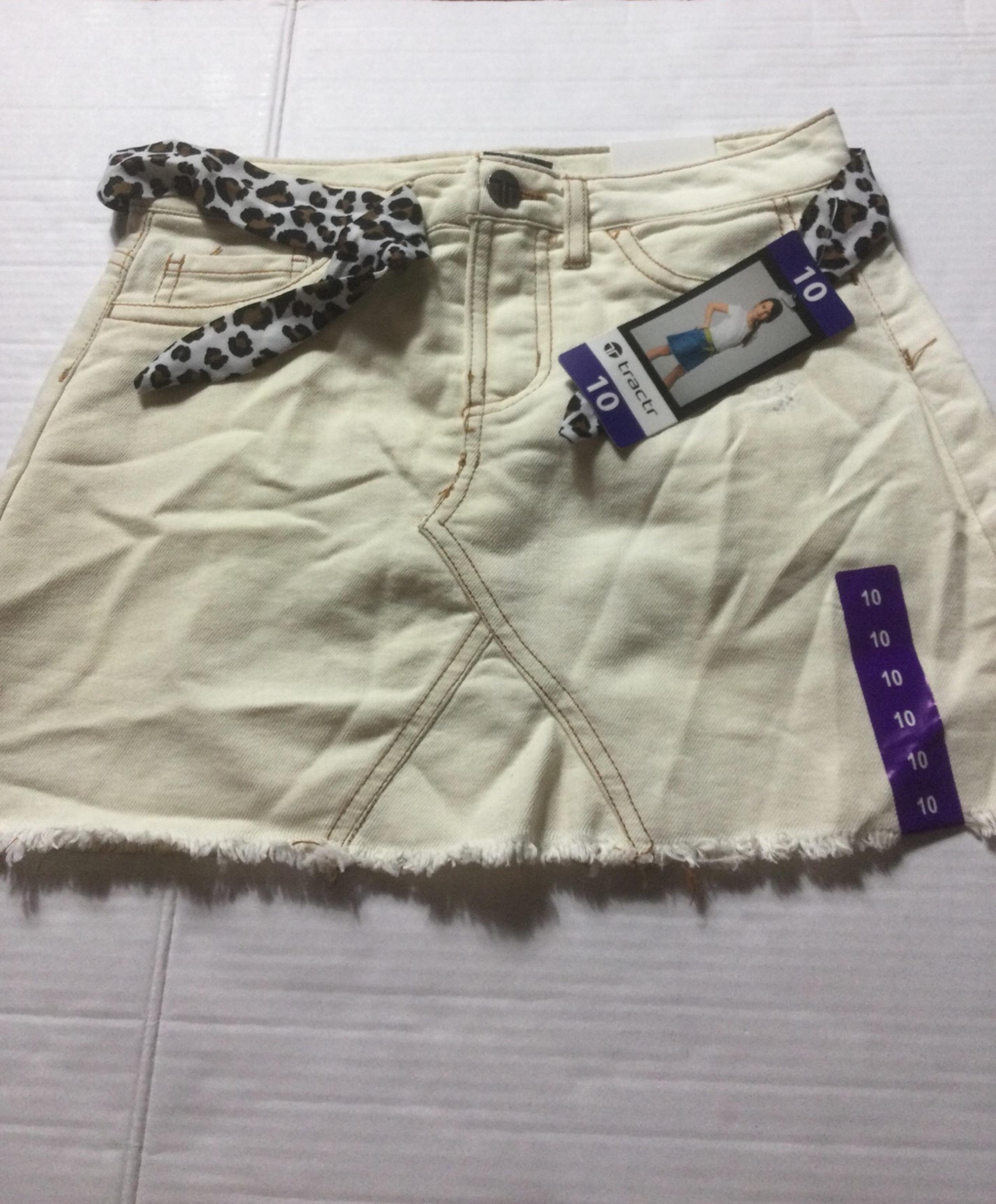 Kids Tractr skirt Sz 10