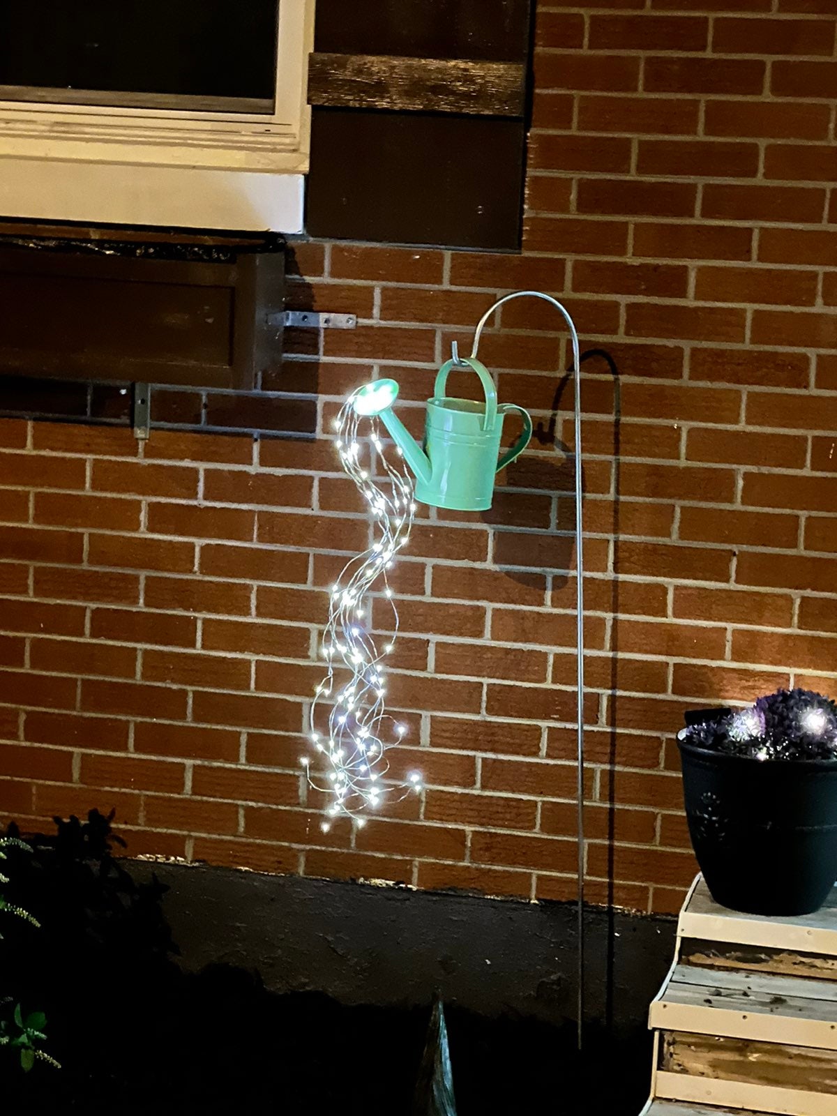 Pre-Lit Waterfall Bucket Garden Stake