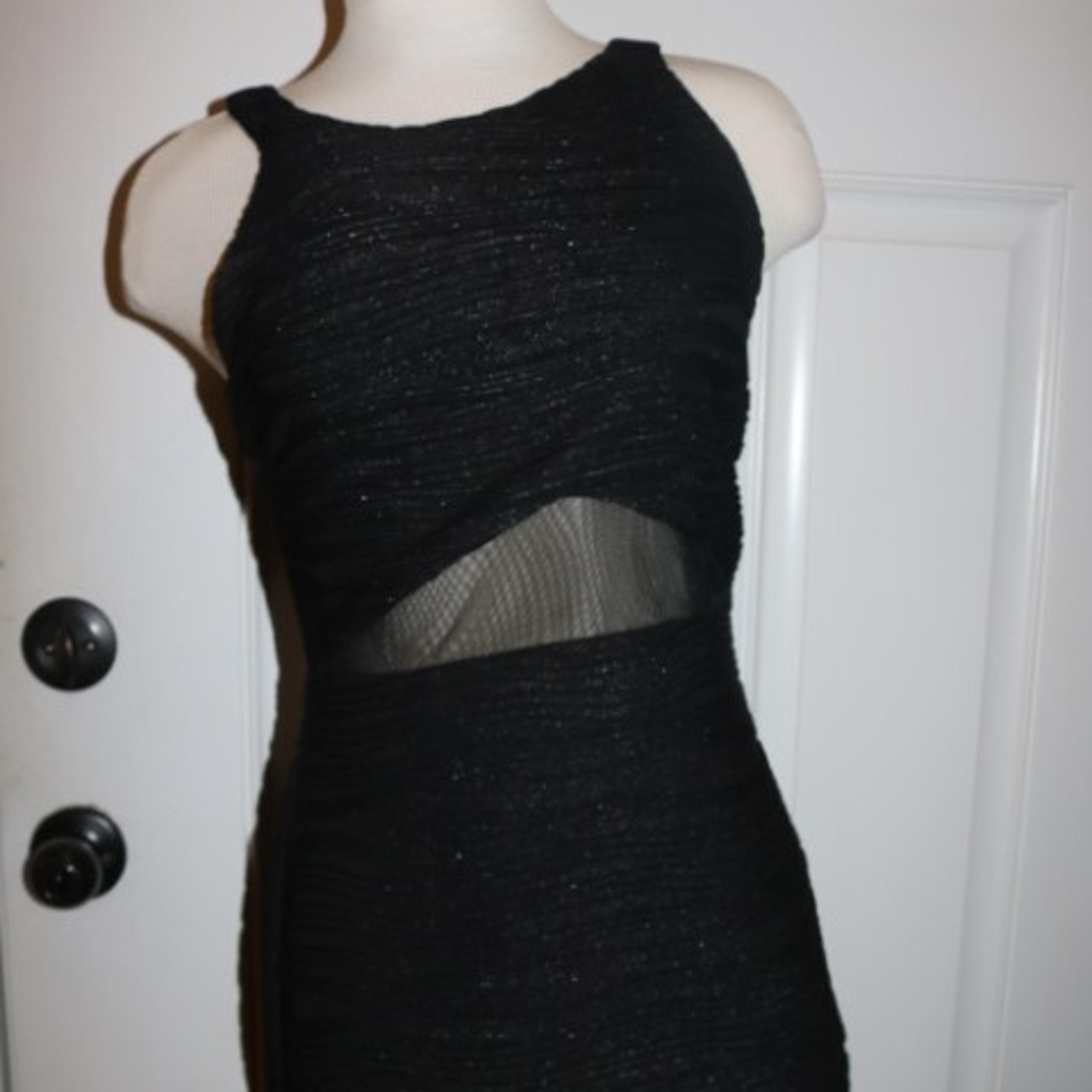 Hailey Logan by Adrianna Papell dress size medium