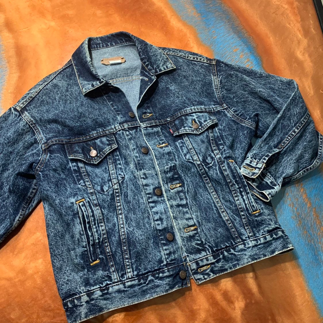 Vintage Levis Denim Jacket 90s Y2K style