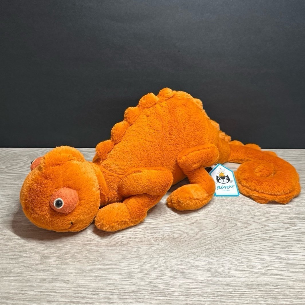 Jellycat Vividie chameleon- NWT Retired- SHIPS SAME DAY!