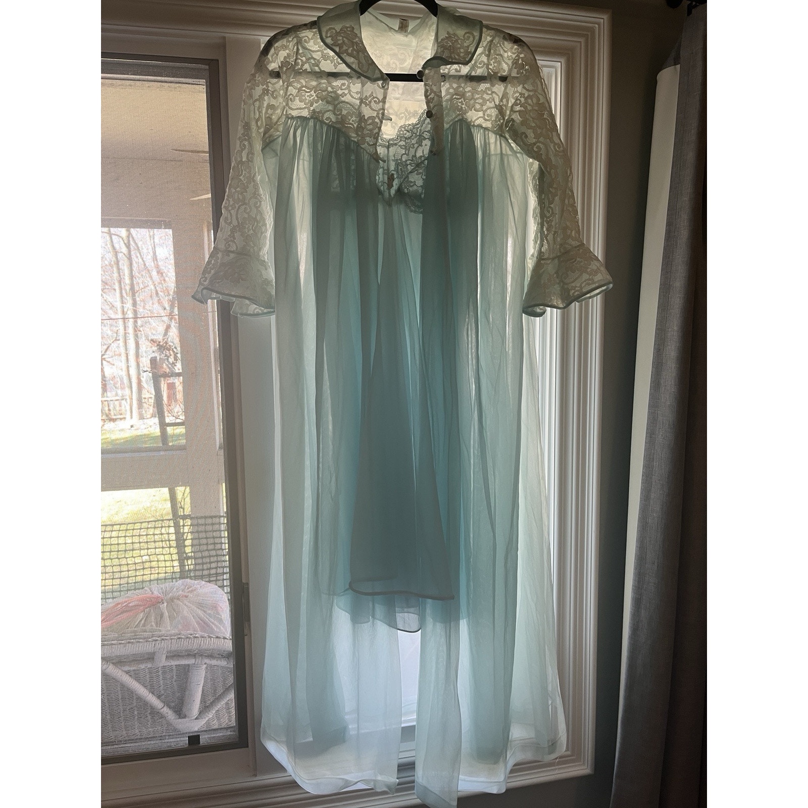 Vtg Night Gown & Robe Pair Nylon Lace Lingerie Penoir Warner’s 32 S Komar M