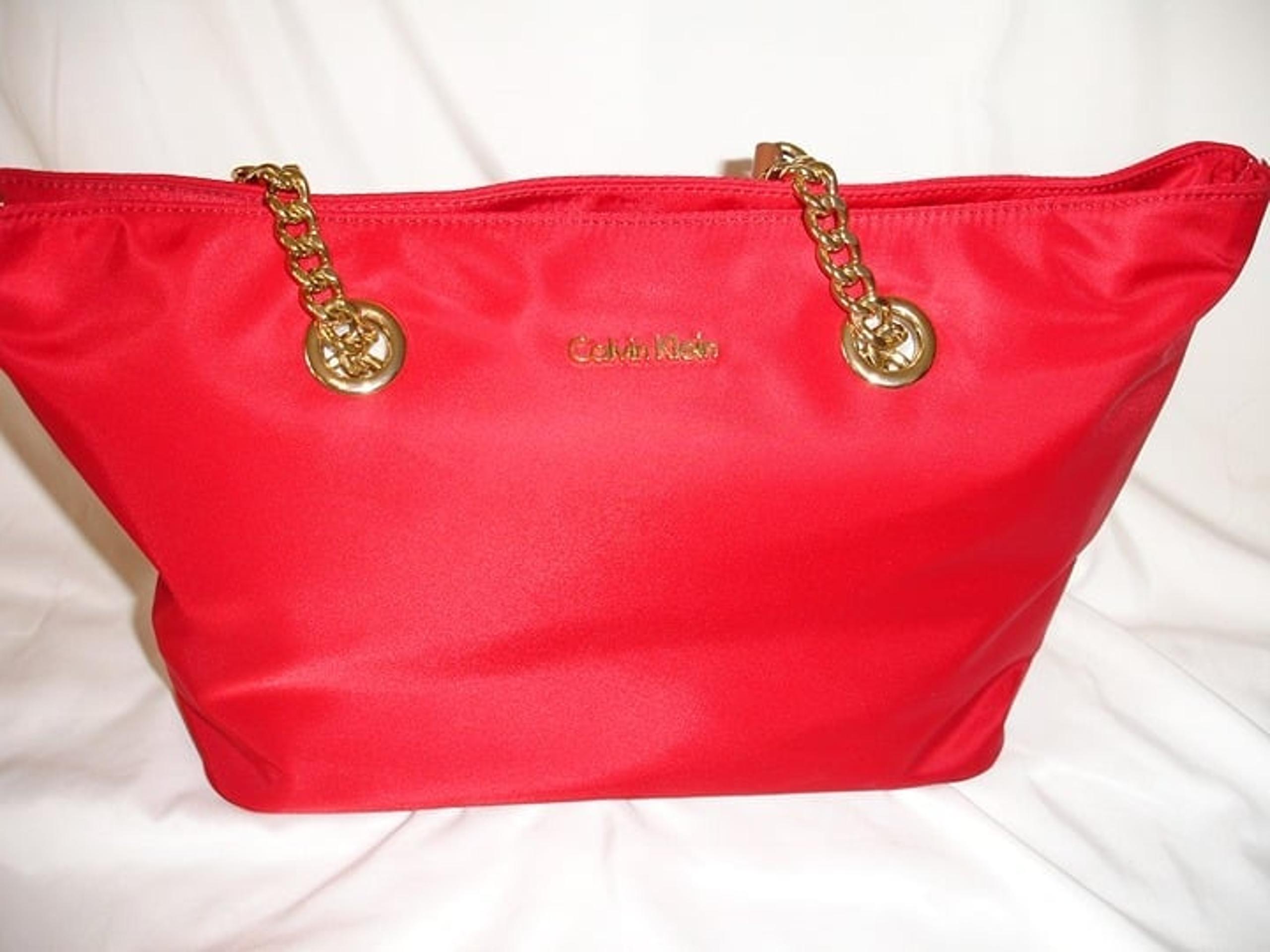 NWOT Ladies Womens Calvin Klein Red Handbag Purse Red Calvin Klein Glam Bag