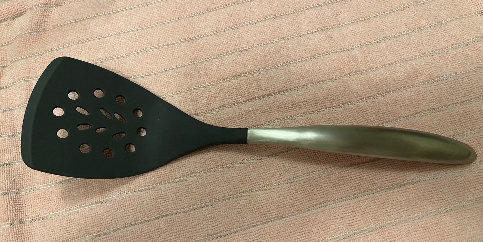 Princess House grey slotted turner