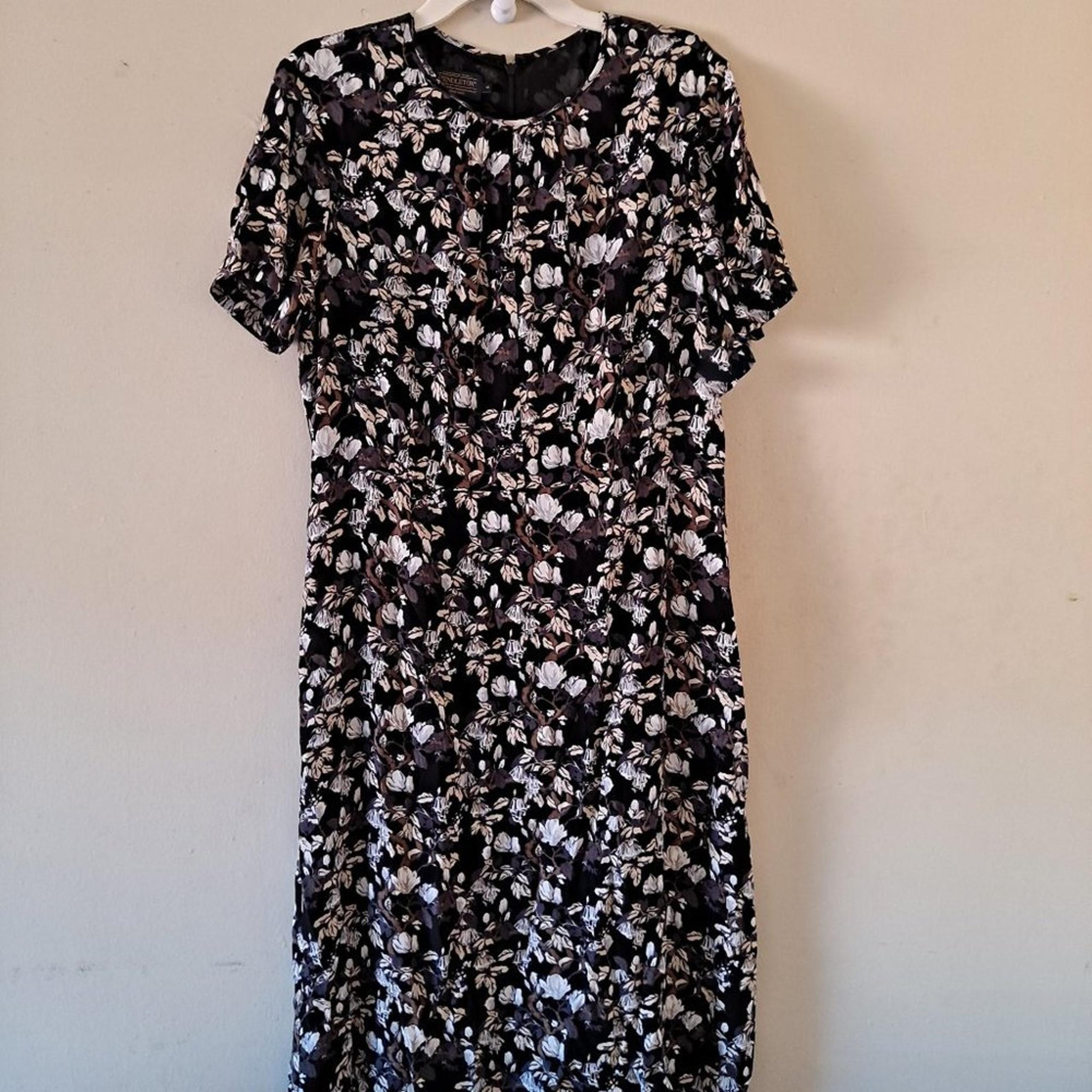 Pendleton Dress Womens Size 16 Multicolored Crew Neck Short Sleeve Floral Sheath