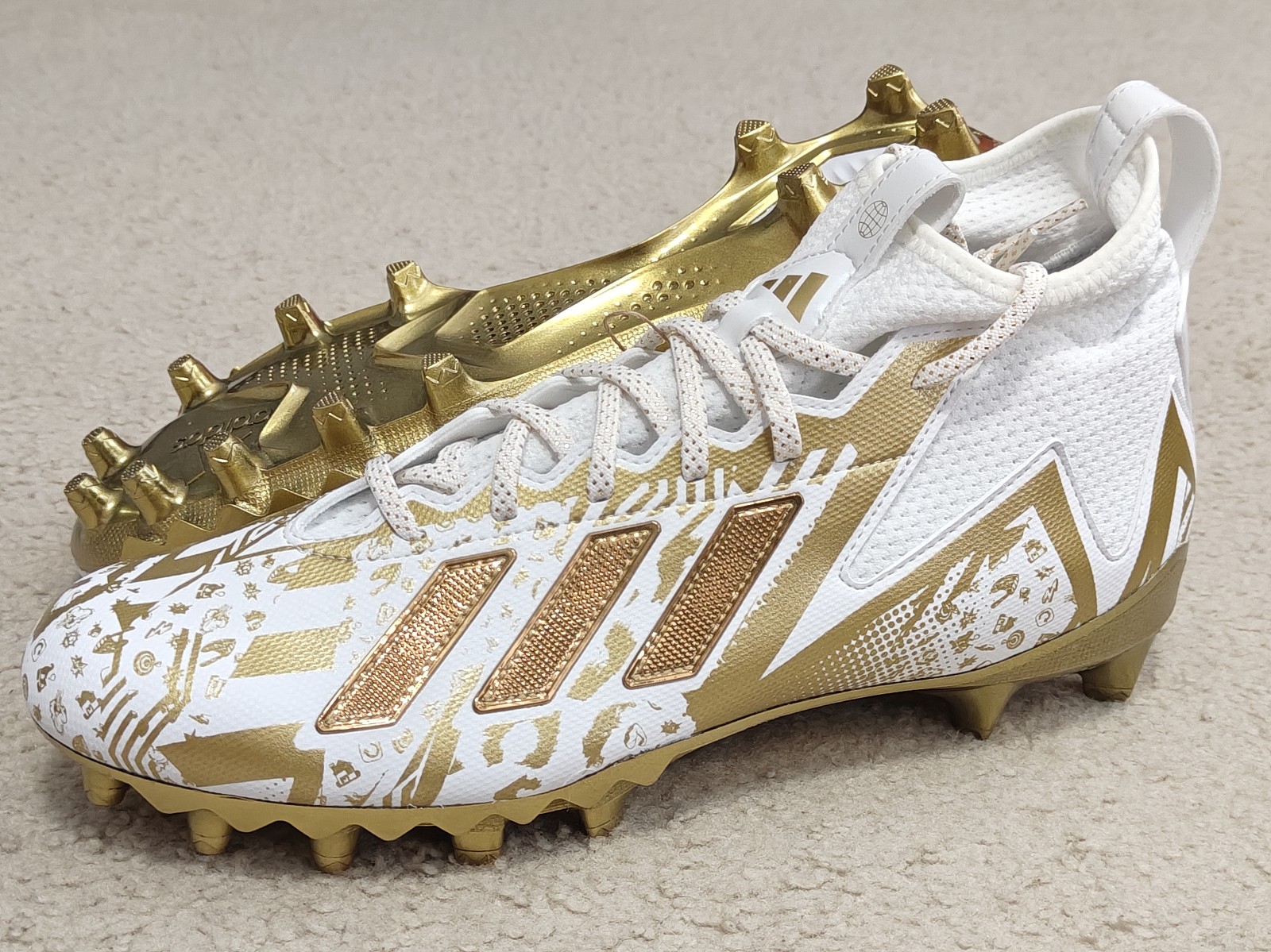 Adidas Freak 23 7v7 SMU Football Cleats White Gold Metallic HP2442 Men's Sz 12.5