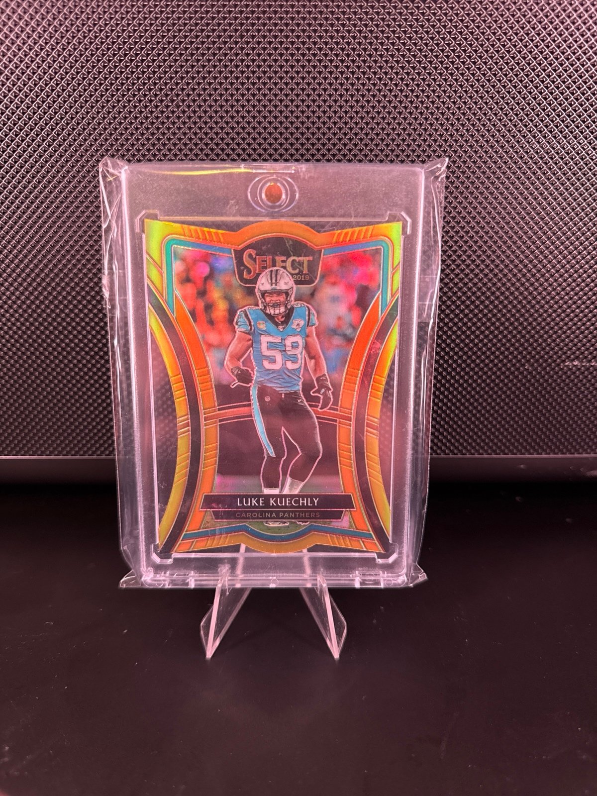 2019 Panini Select Luke Kuechly Gold Die Cut /10