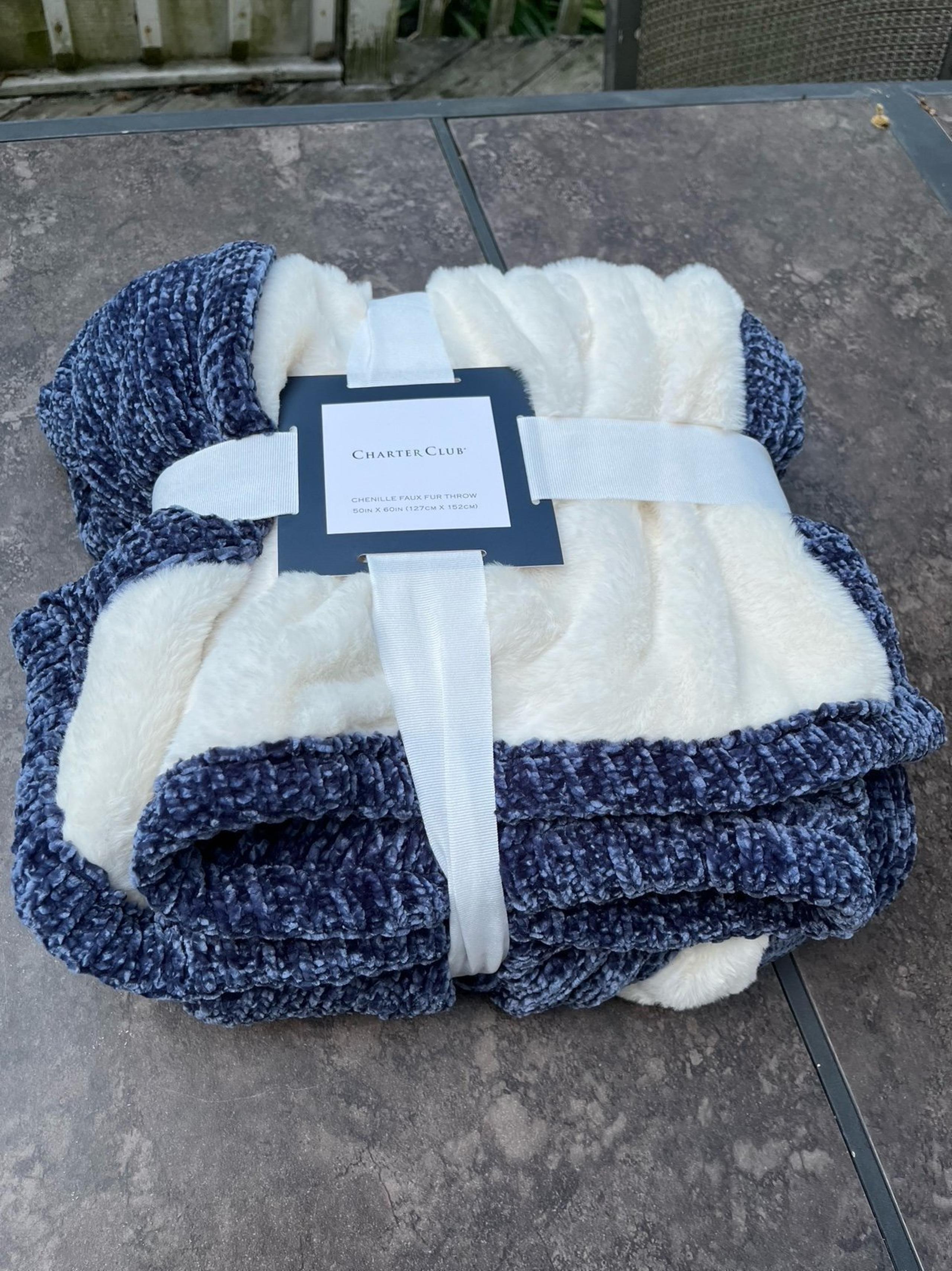 Charter Club Chenille / Faux Fur Throw NWT