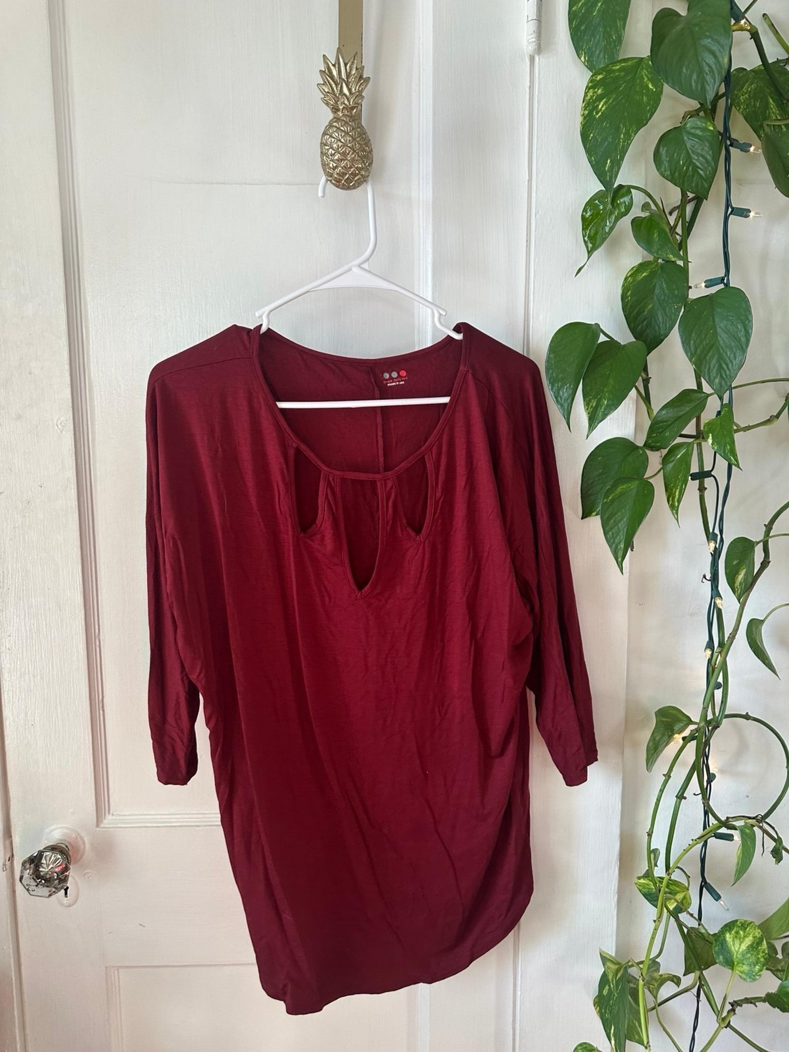 Three Dots Red women’s size large blouse