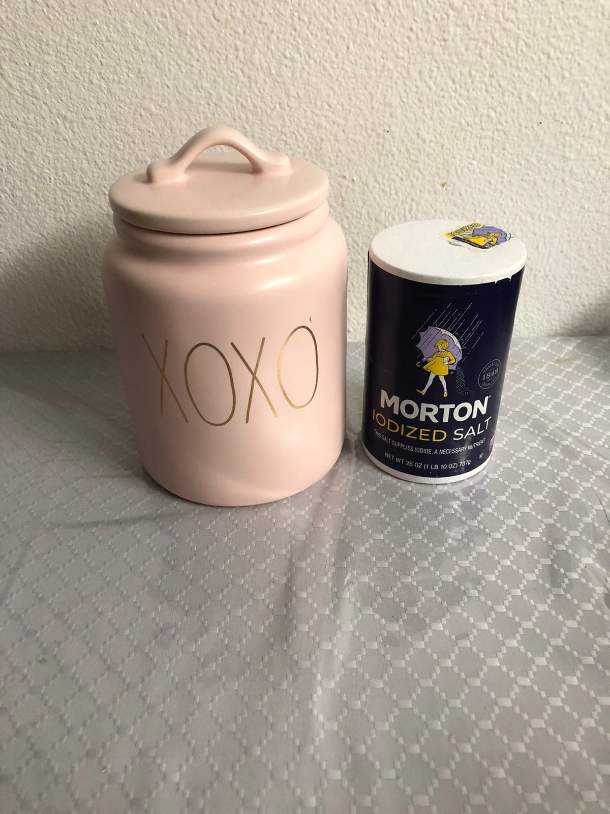Rae Dunn PINK XOXO canister