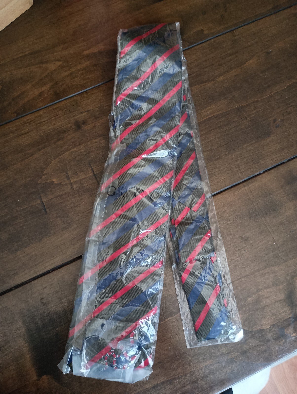 GUCCI Tie Regimental Snake - Super Rare New