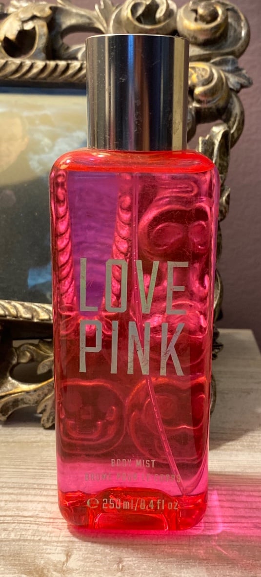 Rare Vintage Victorias Secret Love Pink Body Mist Full Size