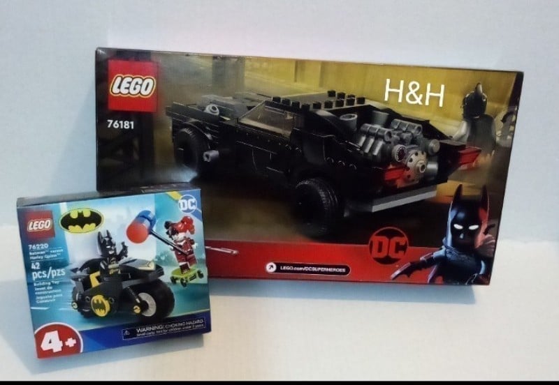 Rare LEGO DC Batmobile The Penguin Chase 76181 Batman Versus Harley Quinn 76220